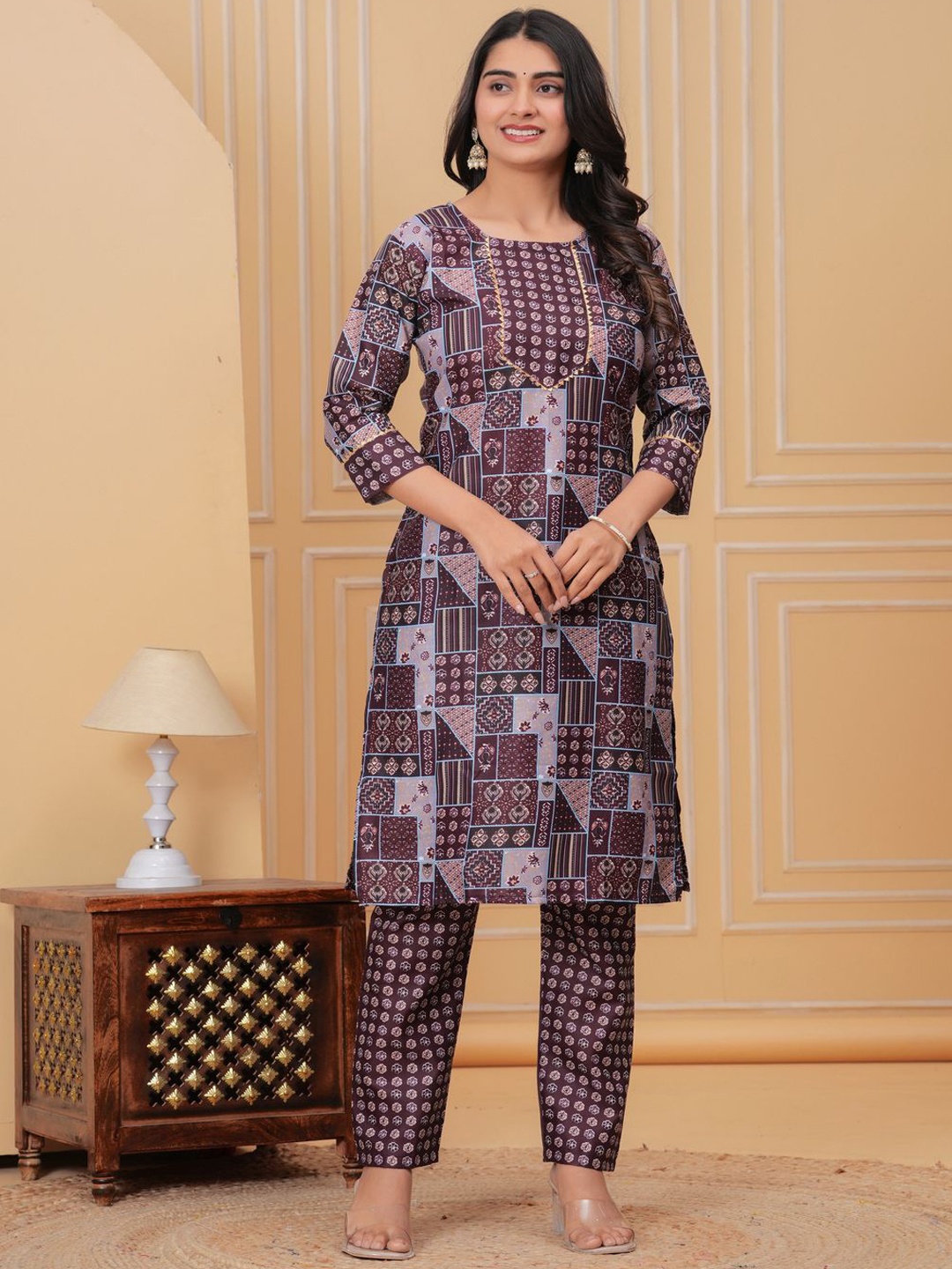 

DIVASTRI Ethnic Motifs Printed Round Neck Pure Cotton Kurta With Trouser, Purple