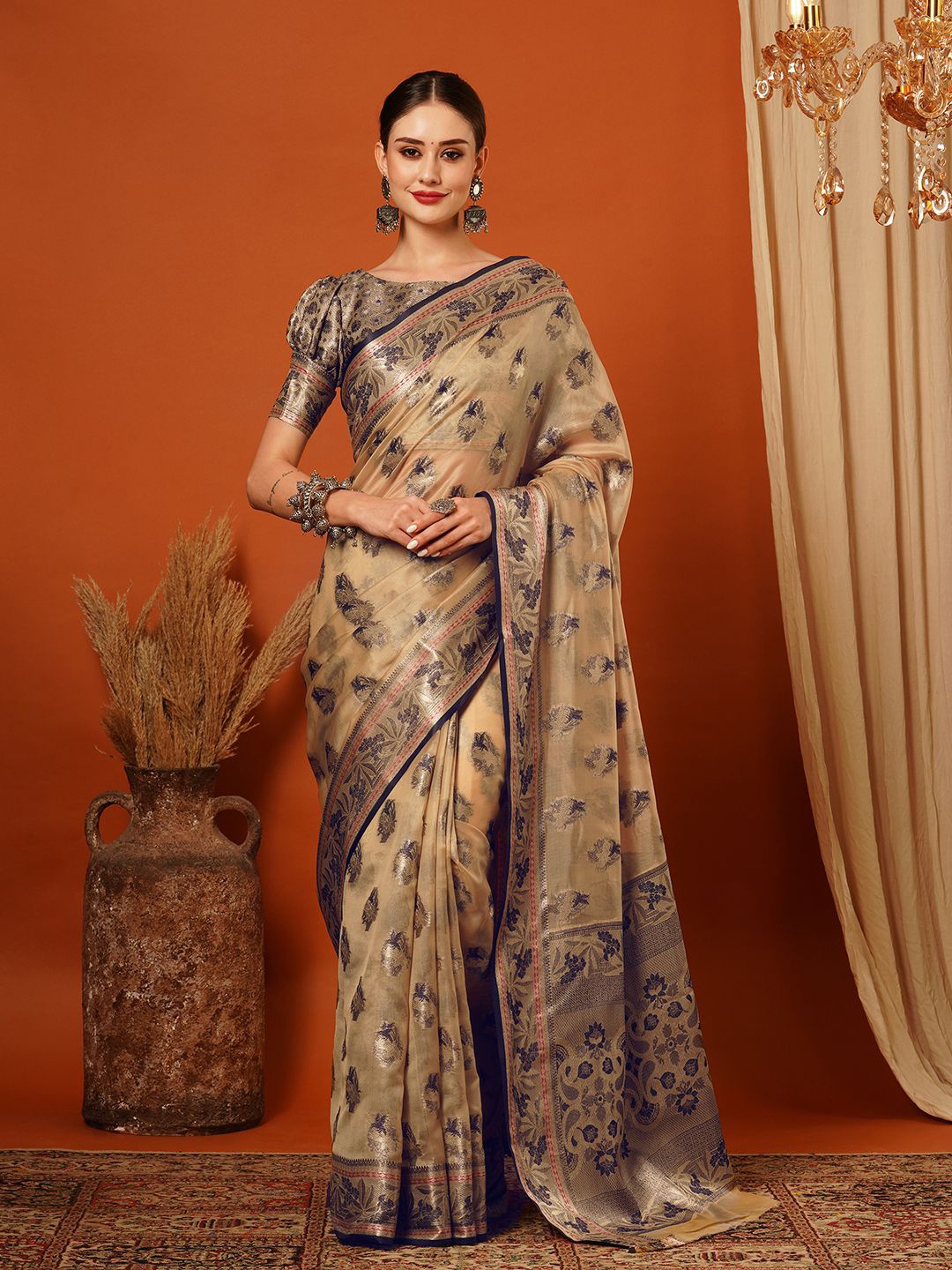 

SILKWEAR Ethnic Motifs Organza Fusion Banarasi Saree, Beige