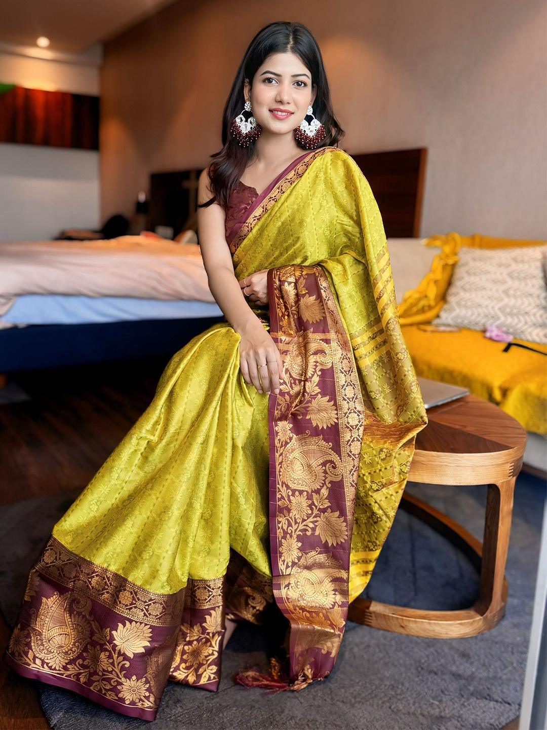 

SILKWEAR Woven Design Zari Silk Cotton Mysore Silk Saree, Yellow