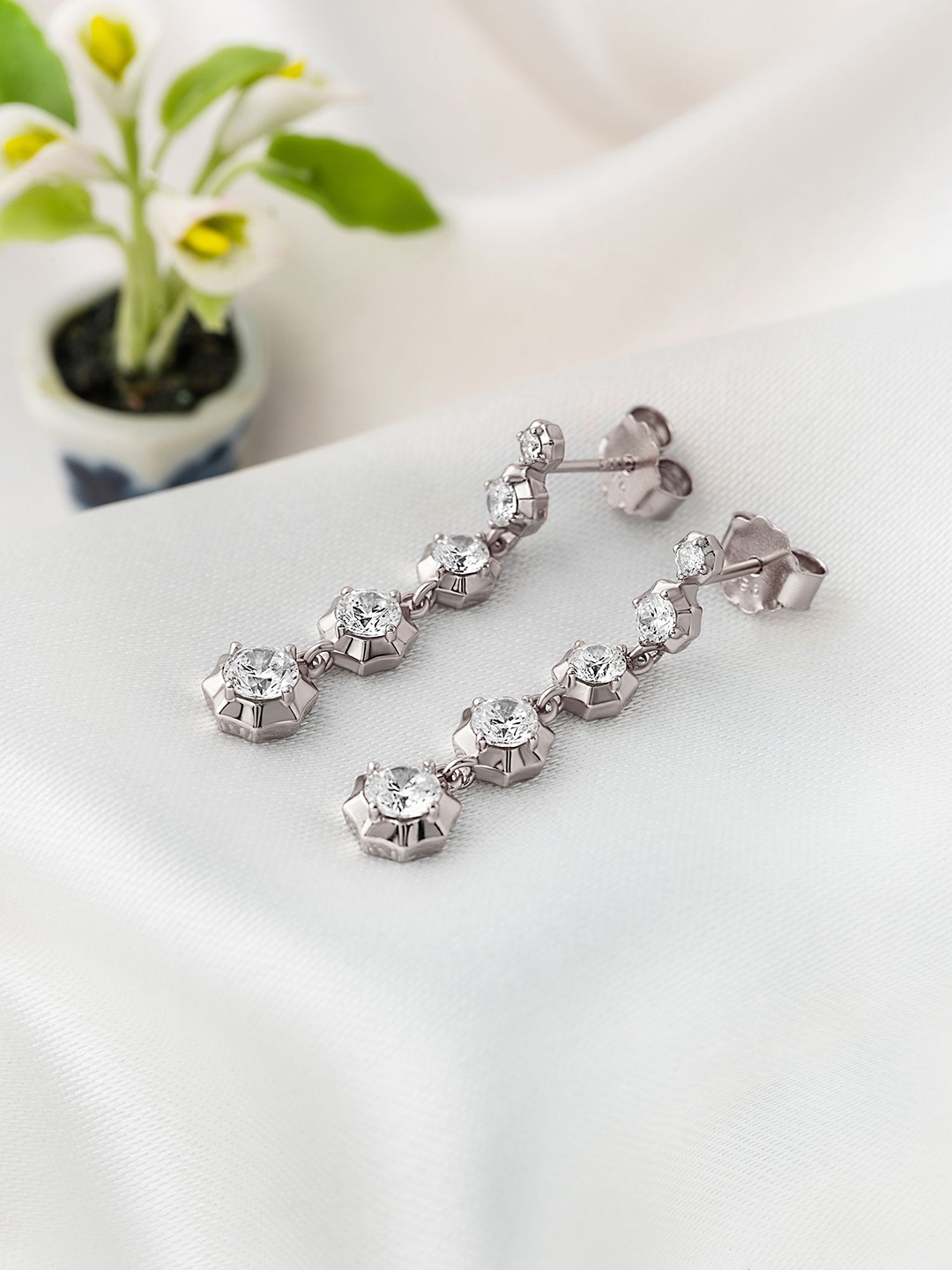 

SILBERRY 925 Sterling Silver Rhodium-Plated Cubic Zirconia Studded Drop Earrings