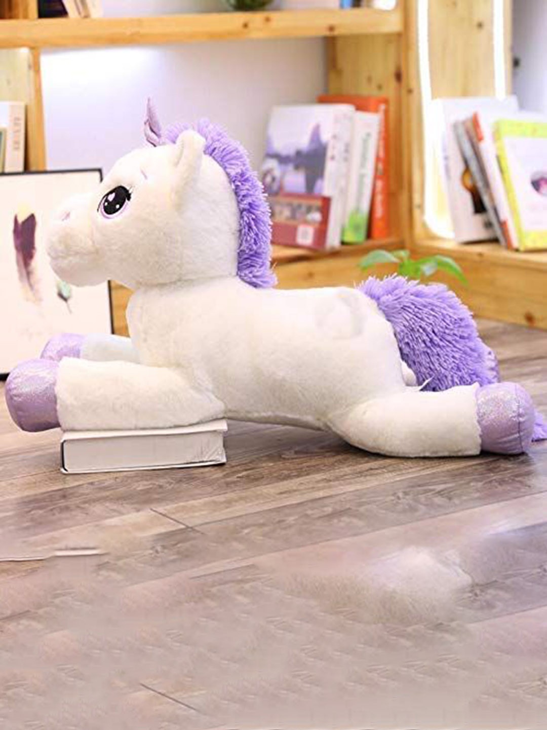 

BESTIES Microfibre Filled Non-Allergic Soft Toy Soft Toys and Dolls, White