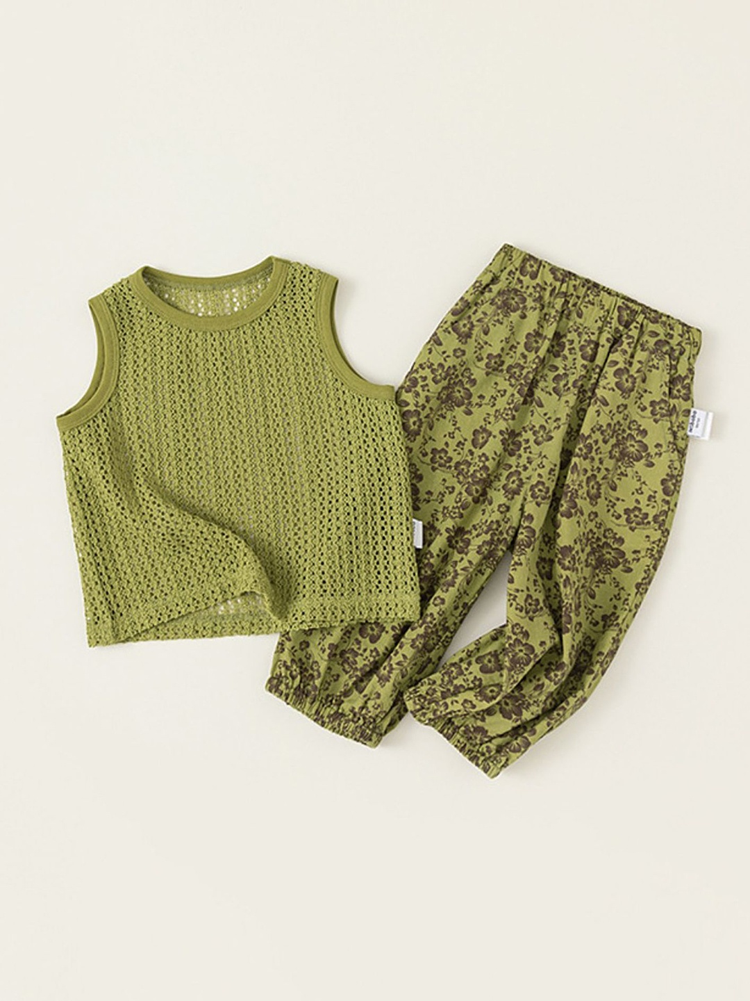 

LULU & SKY Girls Self Design Round Neck Top With Jogger, Green