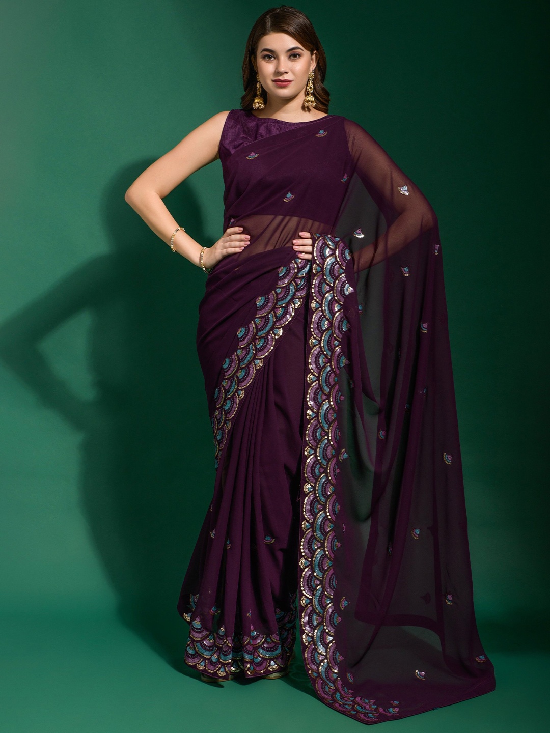 

DIVASTRI Floral Sequinned Poly Georgette Saree, Burgundy