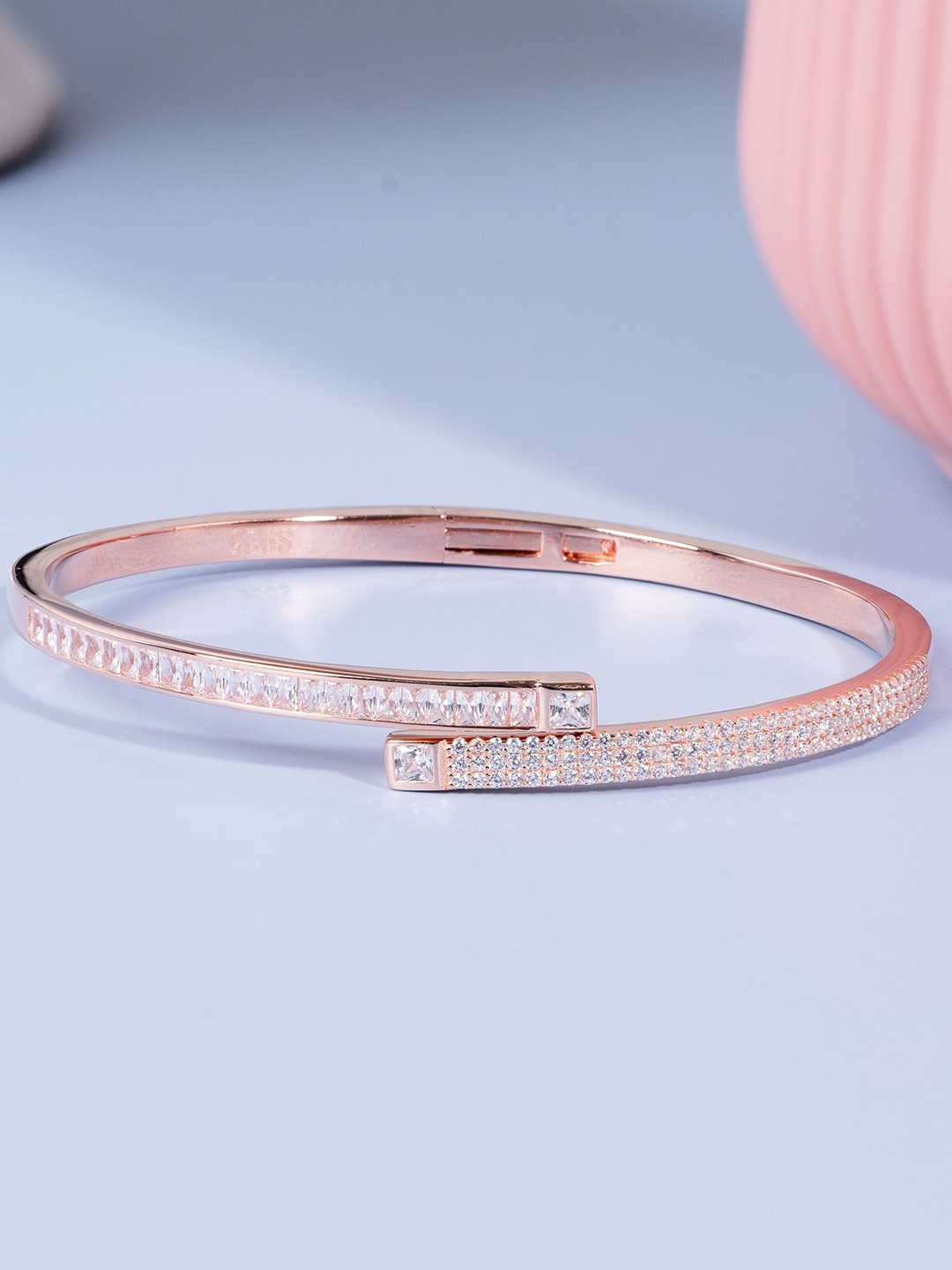 

GLYTERS Women Sterling Silver Rose Gold-Plated Wraparound Bracelet