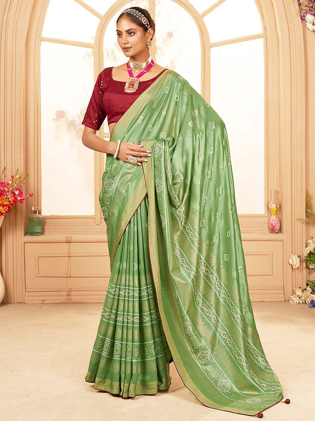 

Sangria Bandhani Printed Saree With Blouse Piece, Green