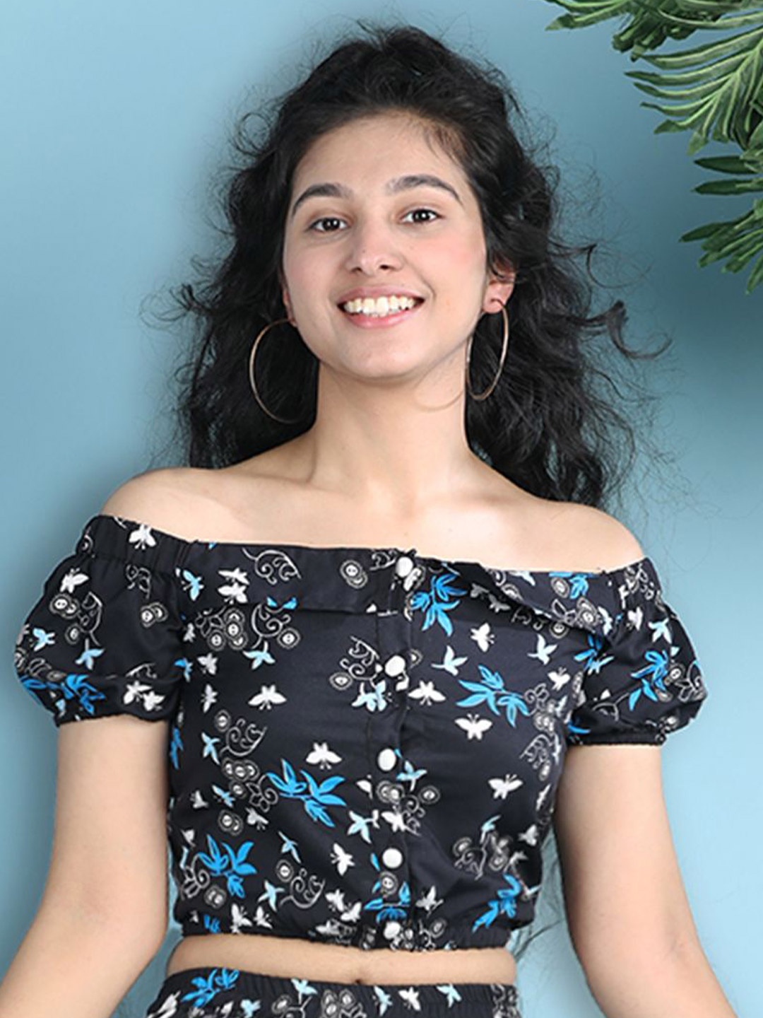 

Cutiekins Floral Print Off-Shoulder Puff Sleeve Crop Top, Black