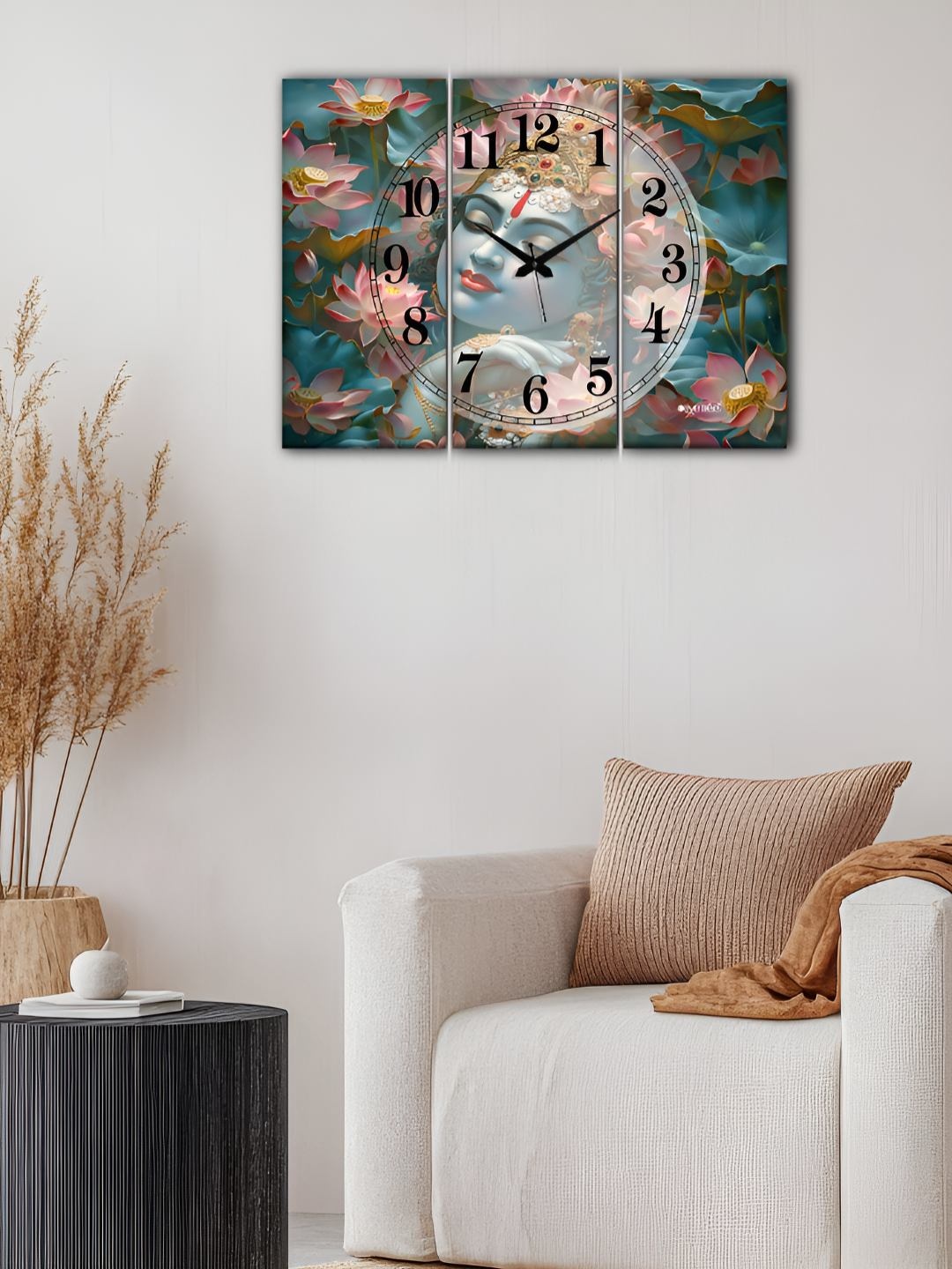 

OLIVE TREE Blue And Pink Printed Analogue Vintage Wood Wall Clock