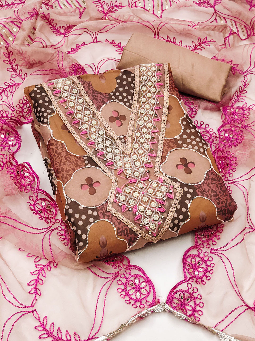 

SAINOOR Beads And Stones Embroidered Semi-Stitched Dress Material, Pink