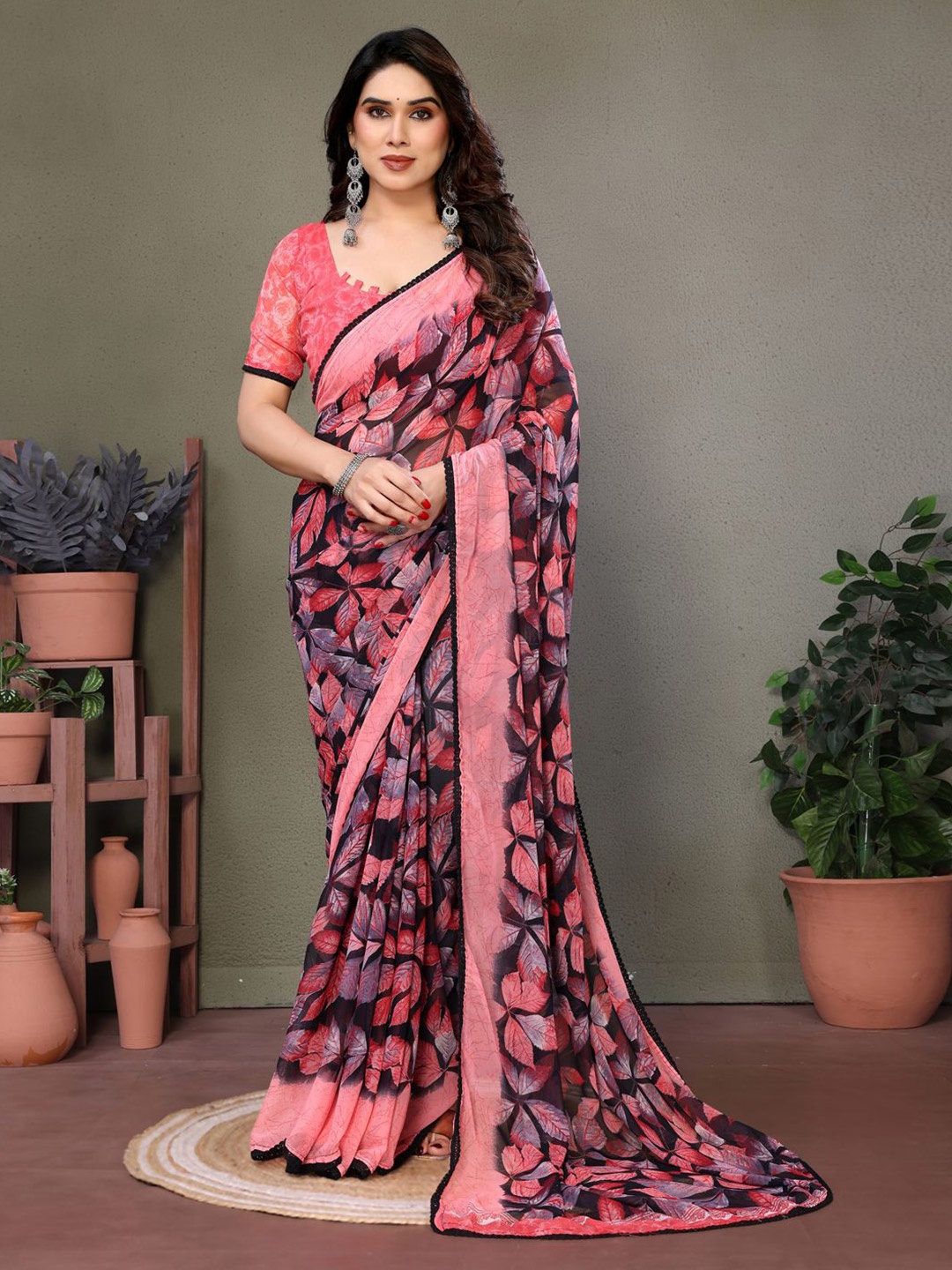 

SILKWEAR Pure Georgette Block Print Saree, Pink