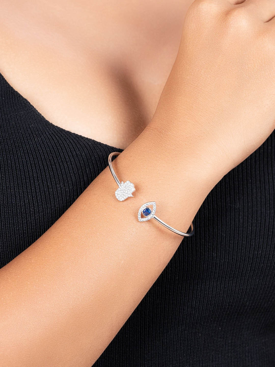 

GLYTERS Women Sterling Silver Rhodium-Plated Bangle-Style Bracelet