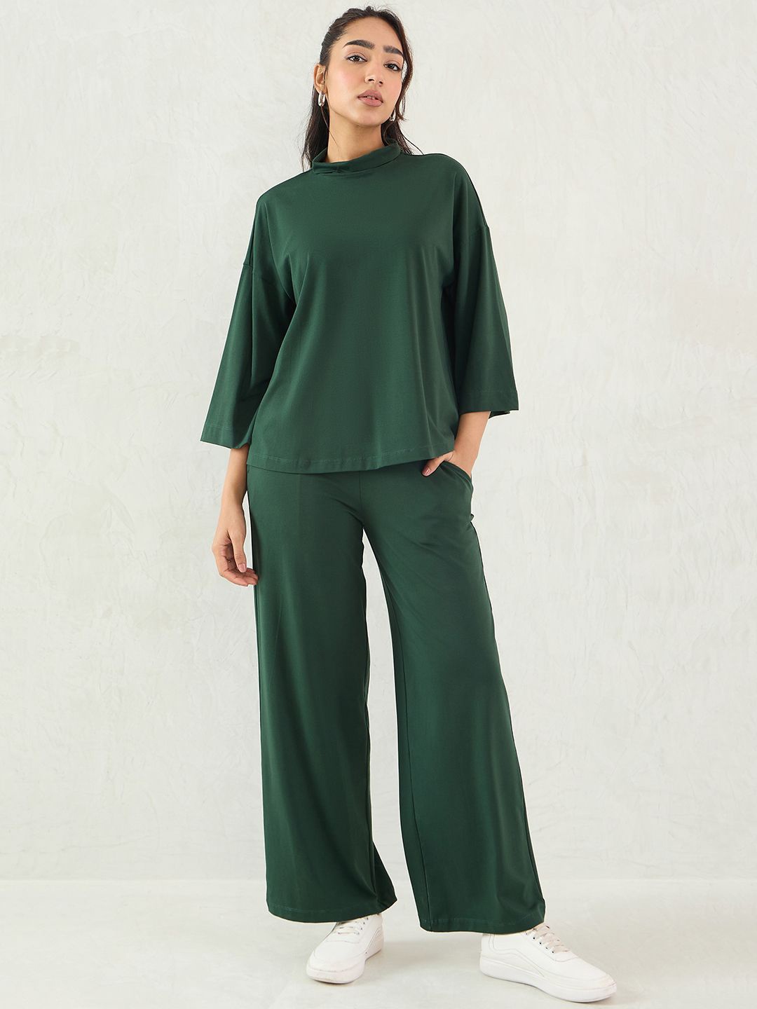 

FEMMELLA Knit Turtle Neck Pure Cotton Top With Trousers, Green