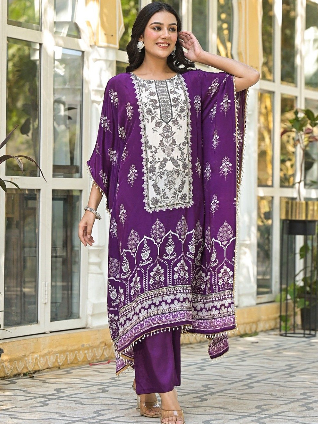 

AUTUMN LANE Ethnic Motifs Printed Round Neck Kaftan Kurta With Trouser, Purple