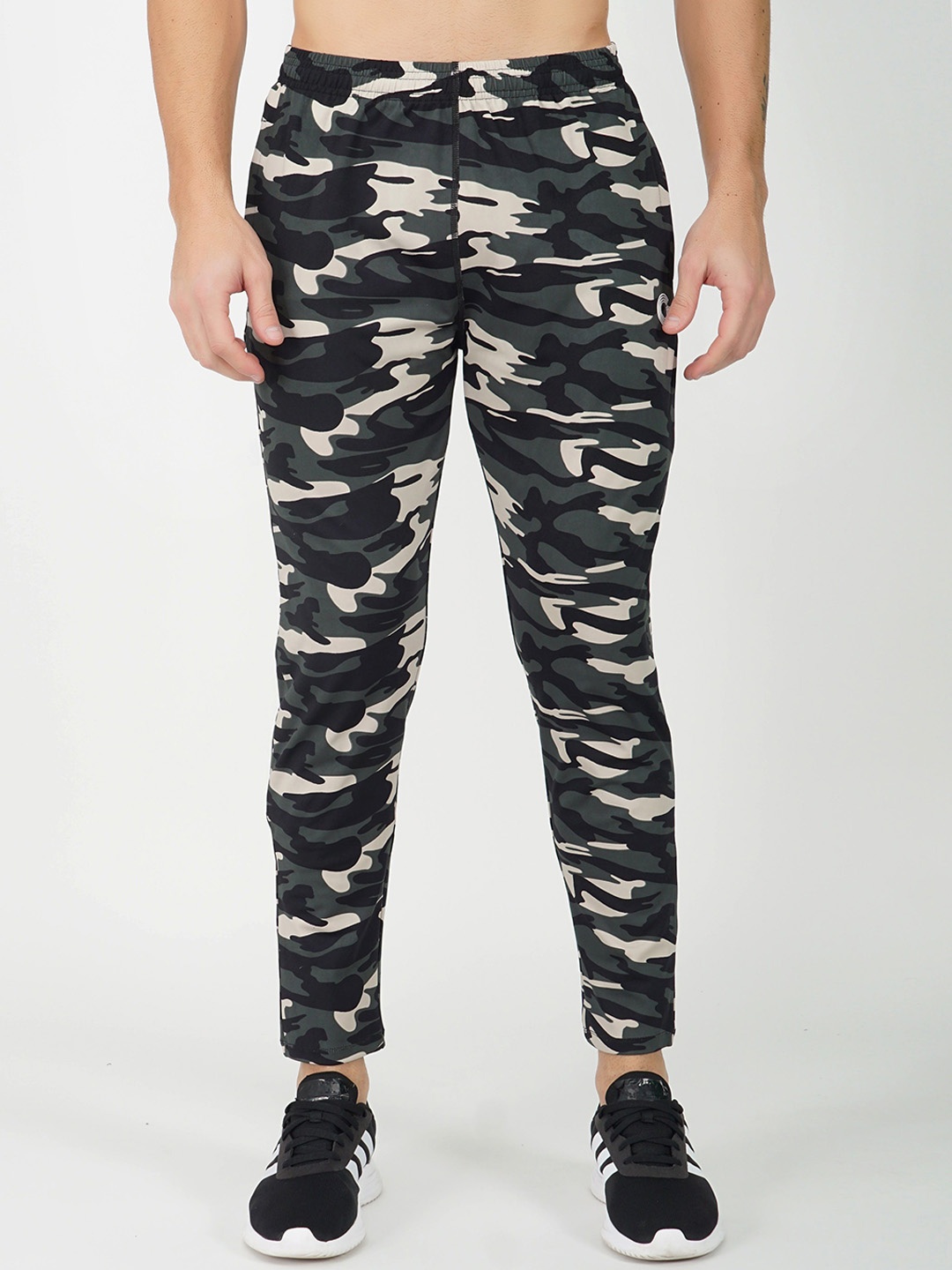 

GOTO Men Track Pants, Grey