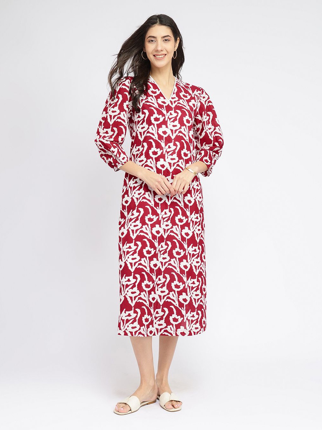 

Pink Fort Women Cotton Floral V-Neck Dress - Red & White