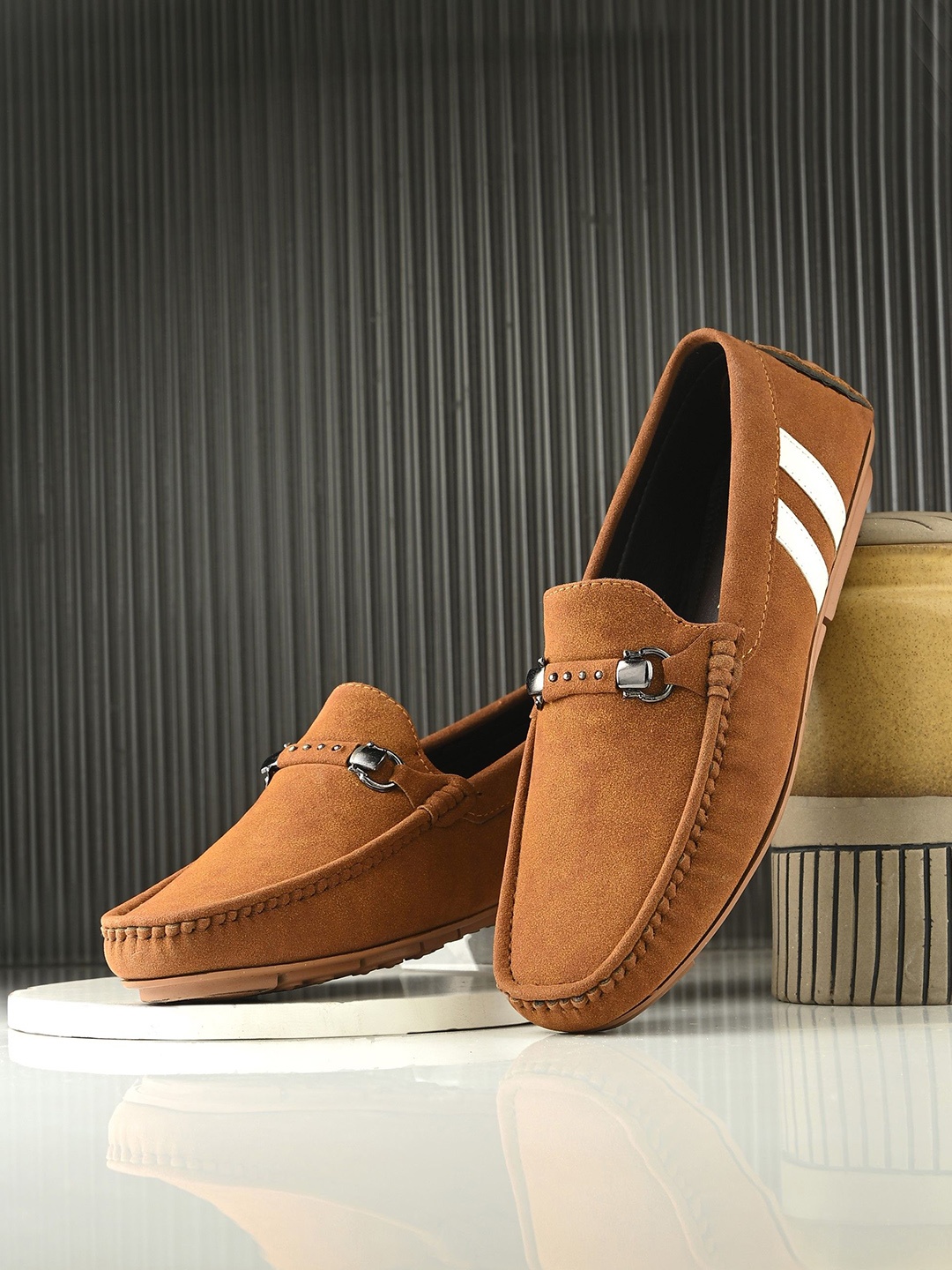 

Killer Men Colourblocked Suede Driving Shoes, Tan