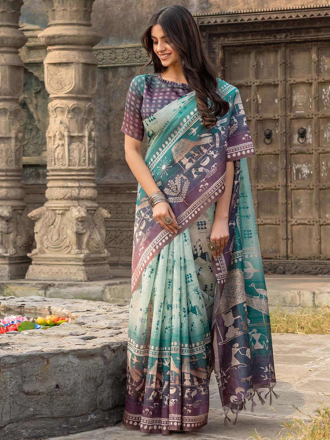 

Mitera Warli Silk Cotton Sungudi Saree, Teal