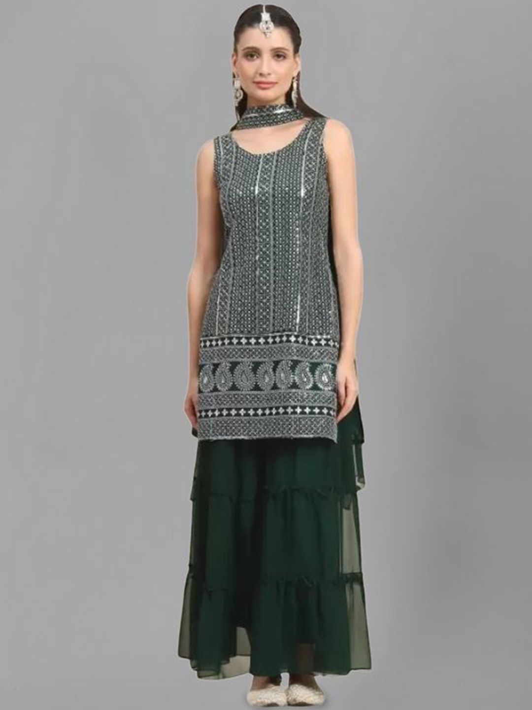 

PARROT CREATION Floral Embroidered Georgette Straight Kurti With Sharara & Dupatta, Green