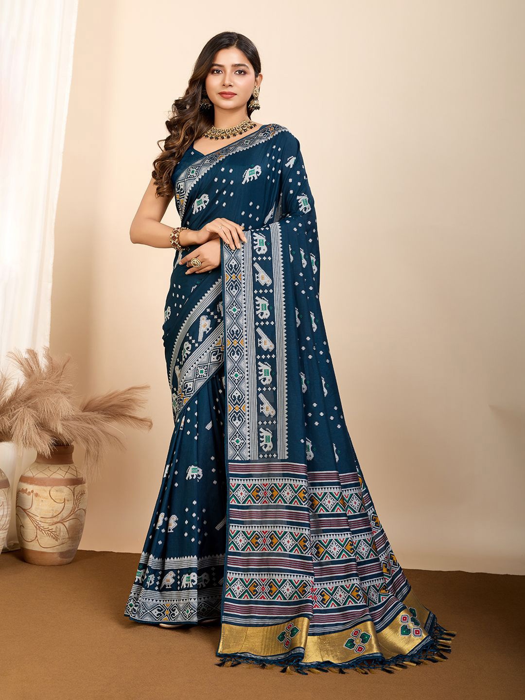 

Mitera Woven Design Pure Silk Patola Saree, Teal