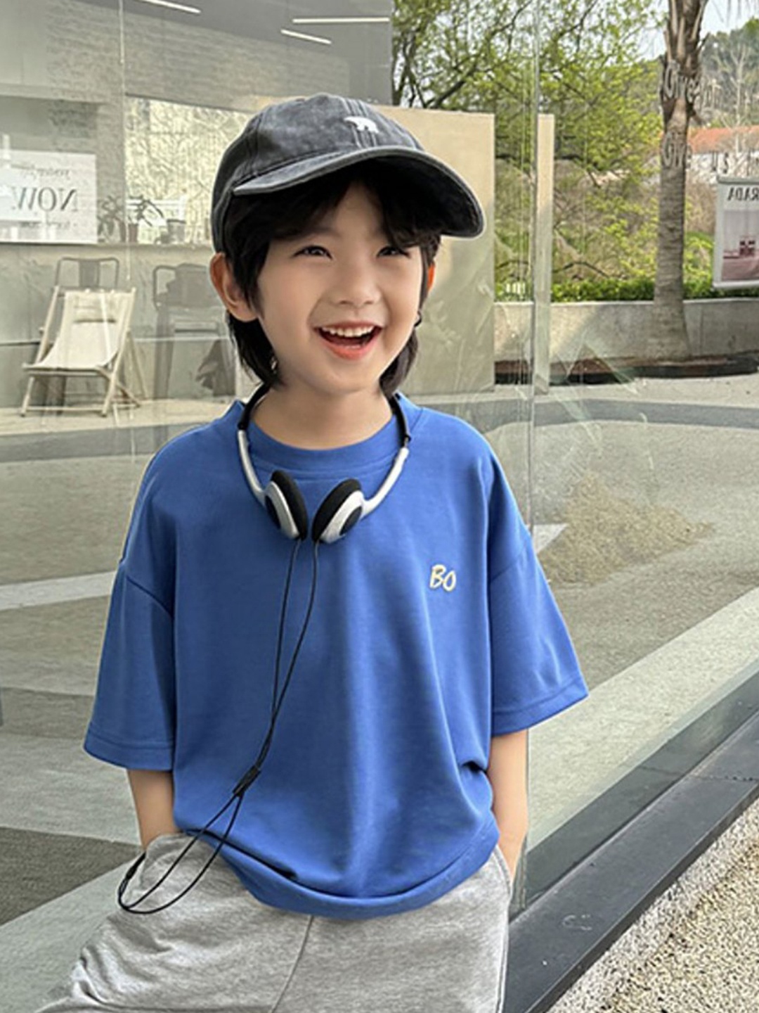 

LULU & SKY Boys Solid Round Neck Oversized T-shirt, Blue