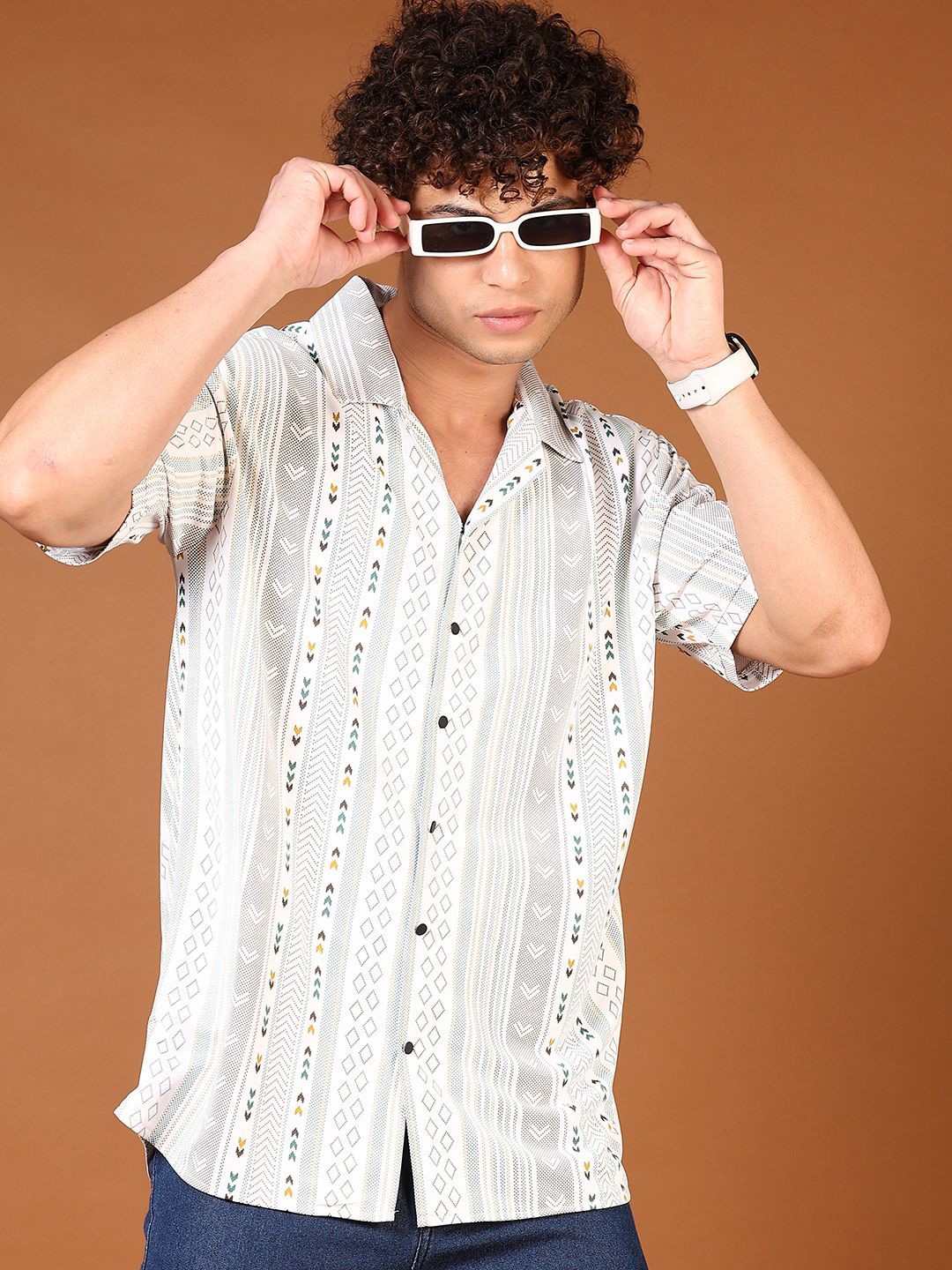

V-Mart Men Opaque Printed Casual Shirt, Off white