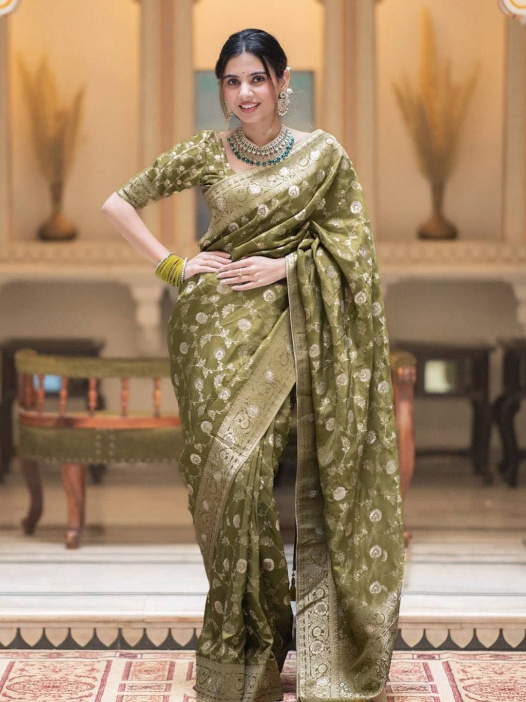 

Aika Woven Design Zari Pure Silk Banarasi Saree, Olive