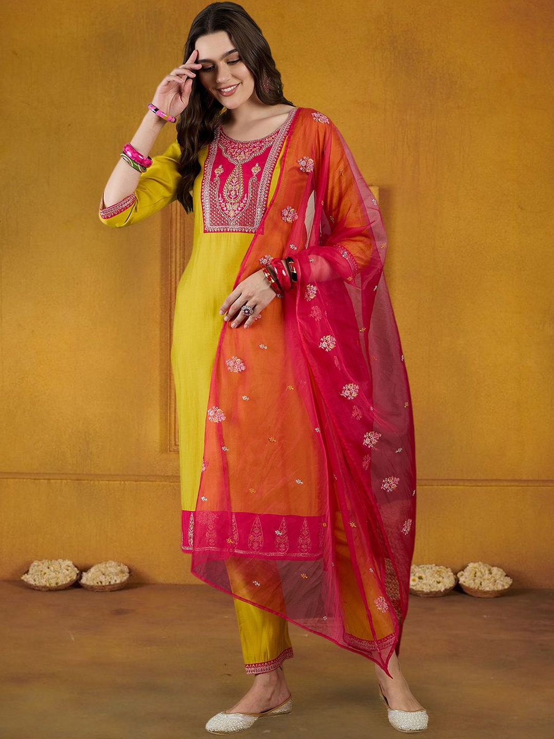 

Sangria Embroidered Thread Work Round Neck Kurta With Trouser & Dupatta, Yellow