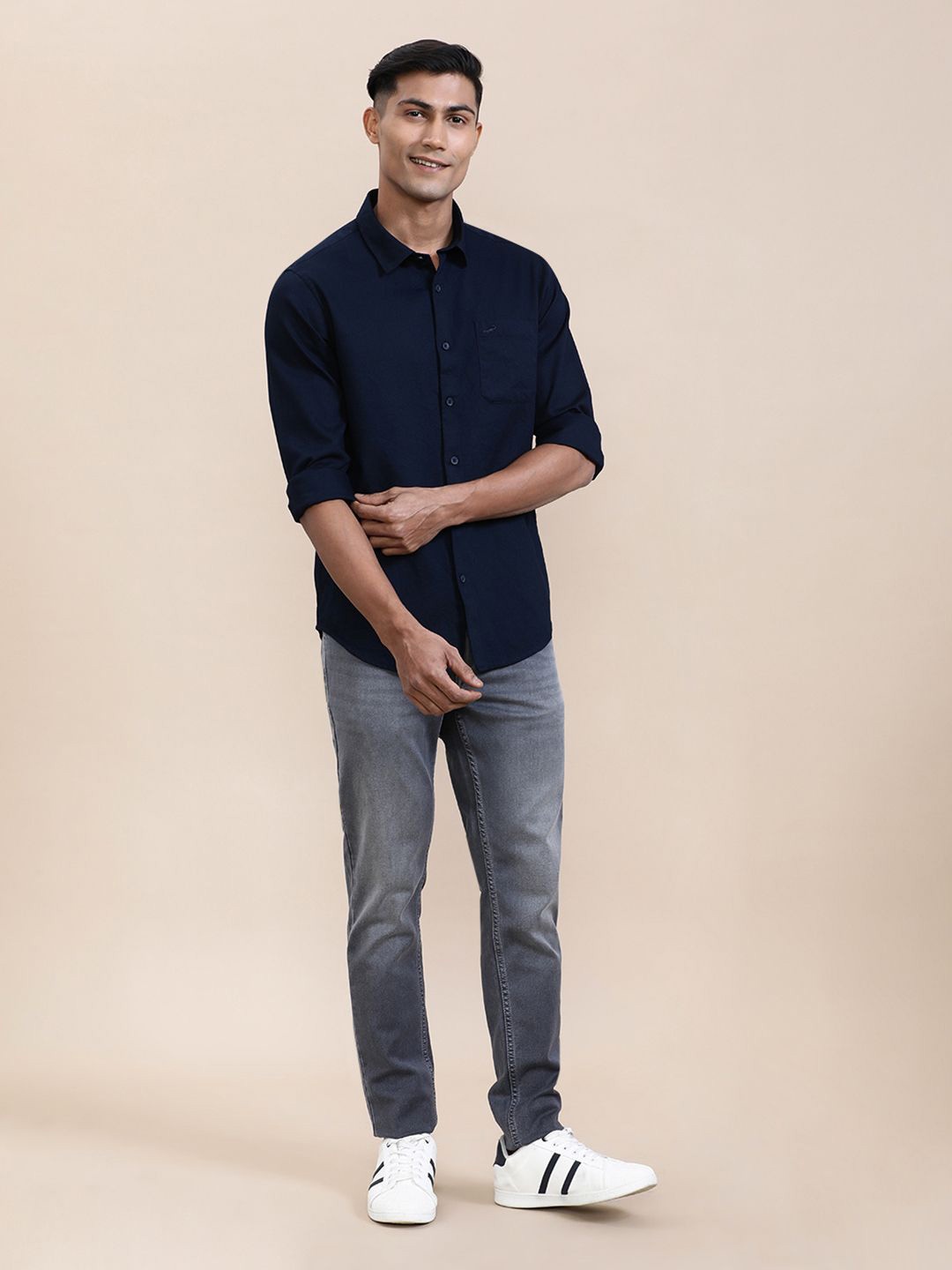 

Crocodile Men Cotton Textured Full Sleeve Shirt, Navy blue
