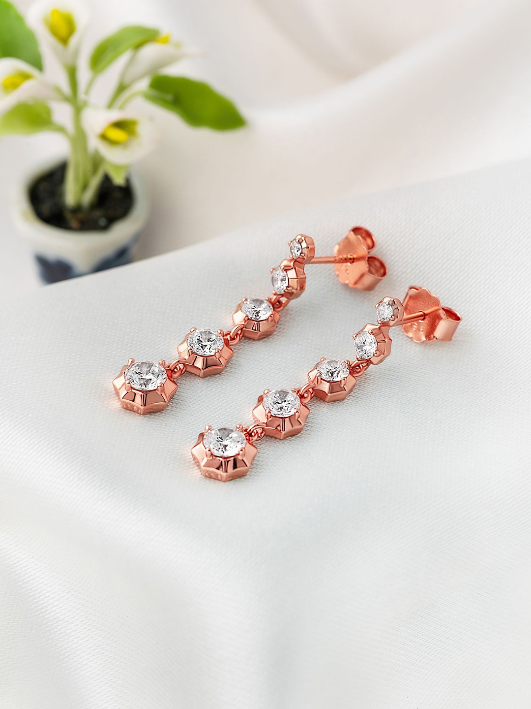 

SILBERRY 925 Sterling Silver Rose Gold-Plated Cubic Zirconia Studded Drop Earrings