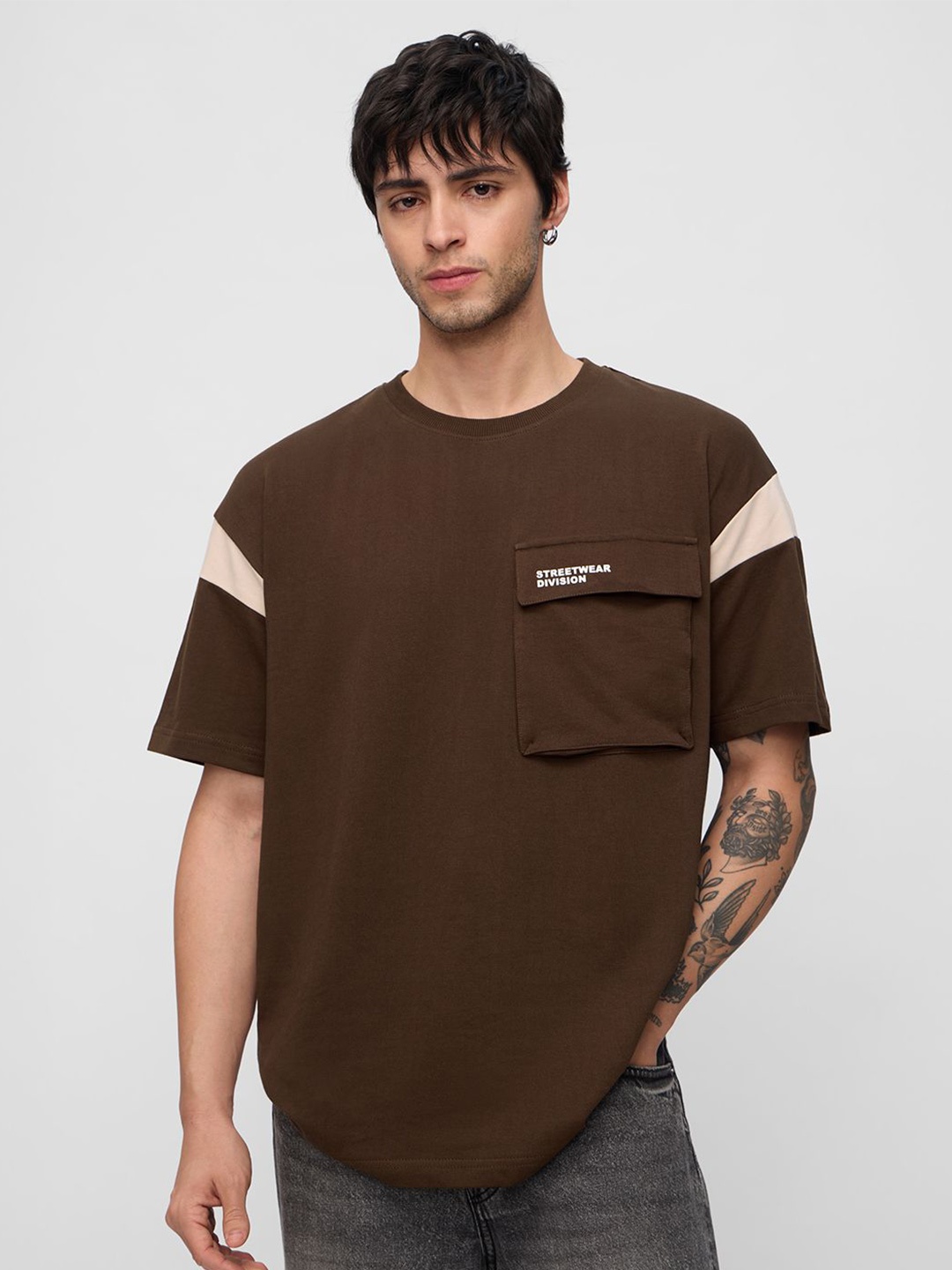 

The Souled Store Men Solid Round Neck Cotton Oversized T-shirt, Brown