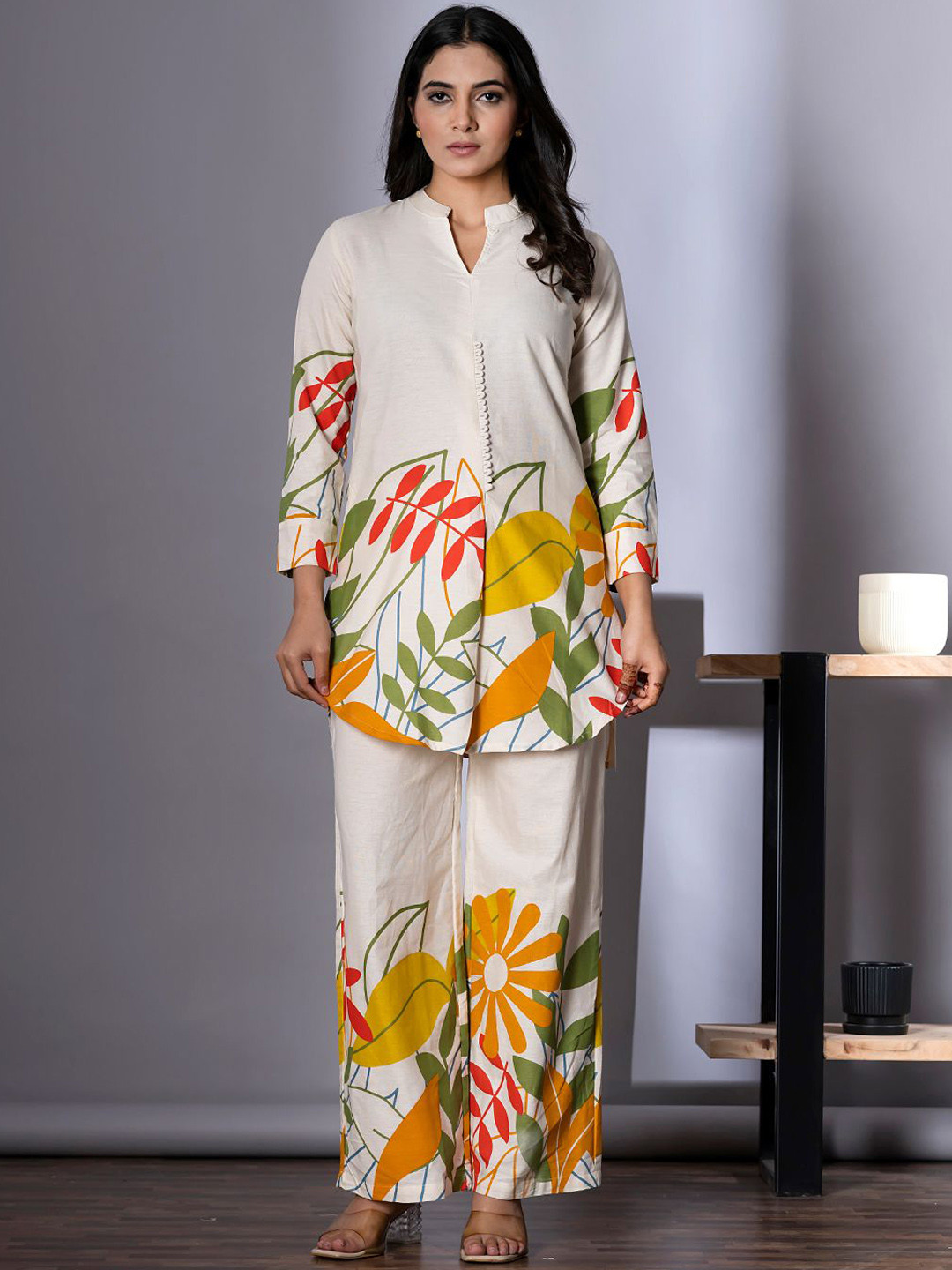 

Readiprint Printed Mandarin Collar Tunic With Palazzo, Off white