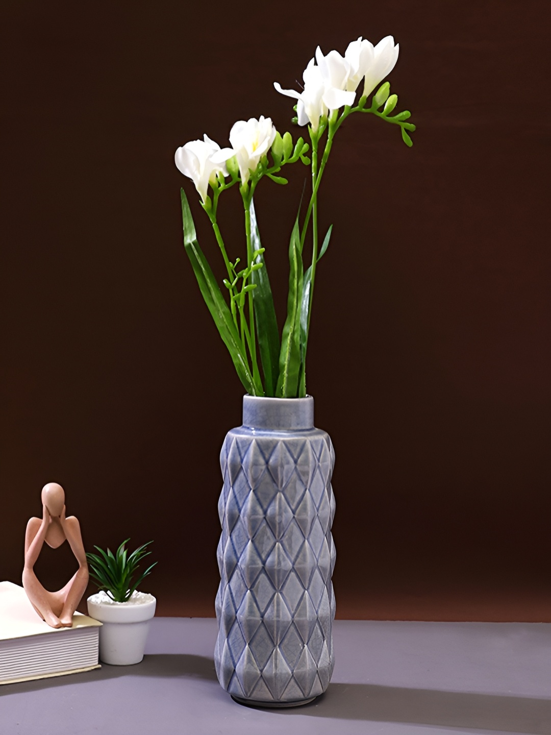 

TAYHAA White & Green 2 Pieces Crisp Freesia Blooms Artificial Flower