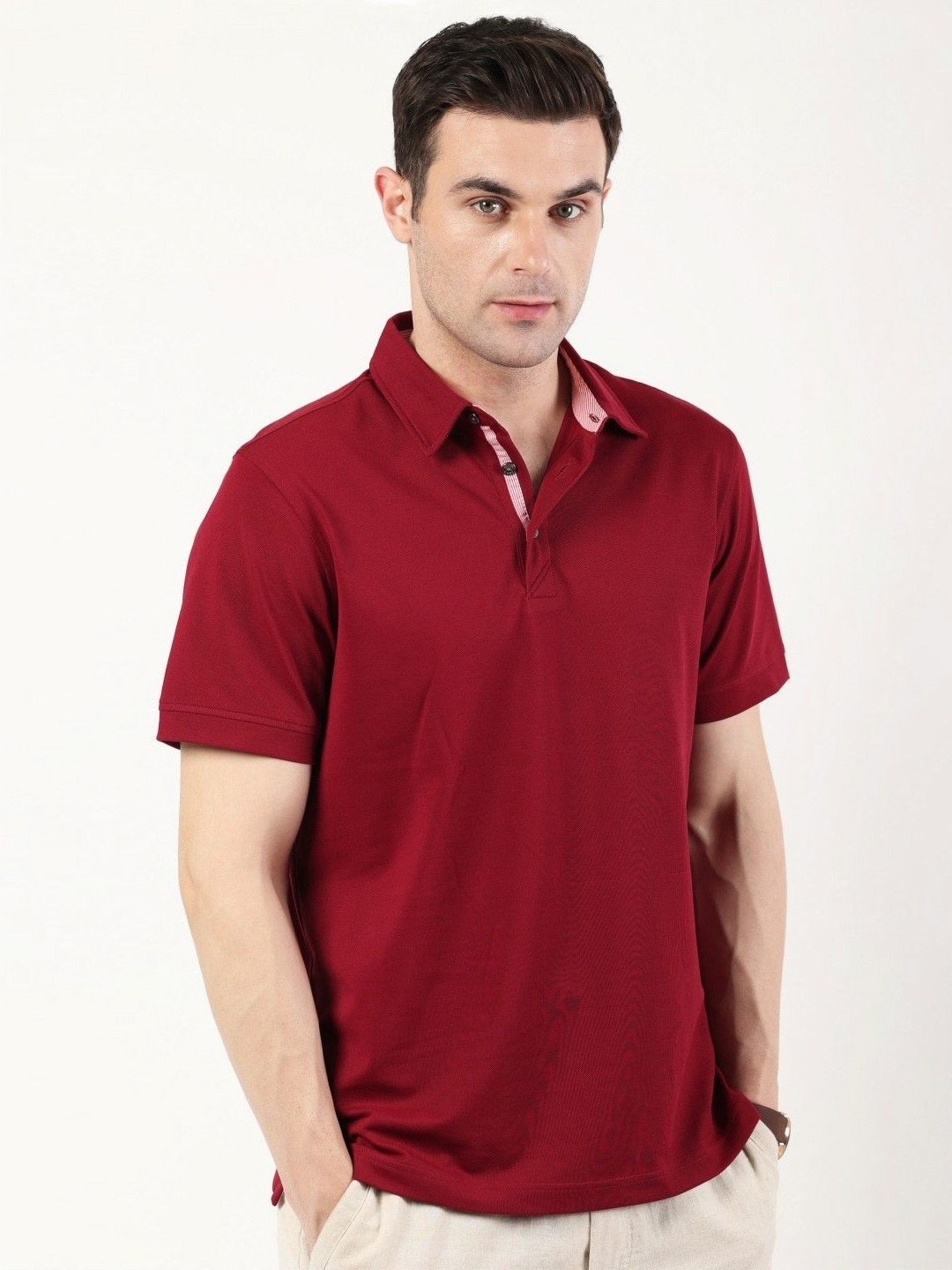 

EAZY Men Solid Polo Collar Regular Fit Cotton T-shirt, Maroon