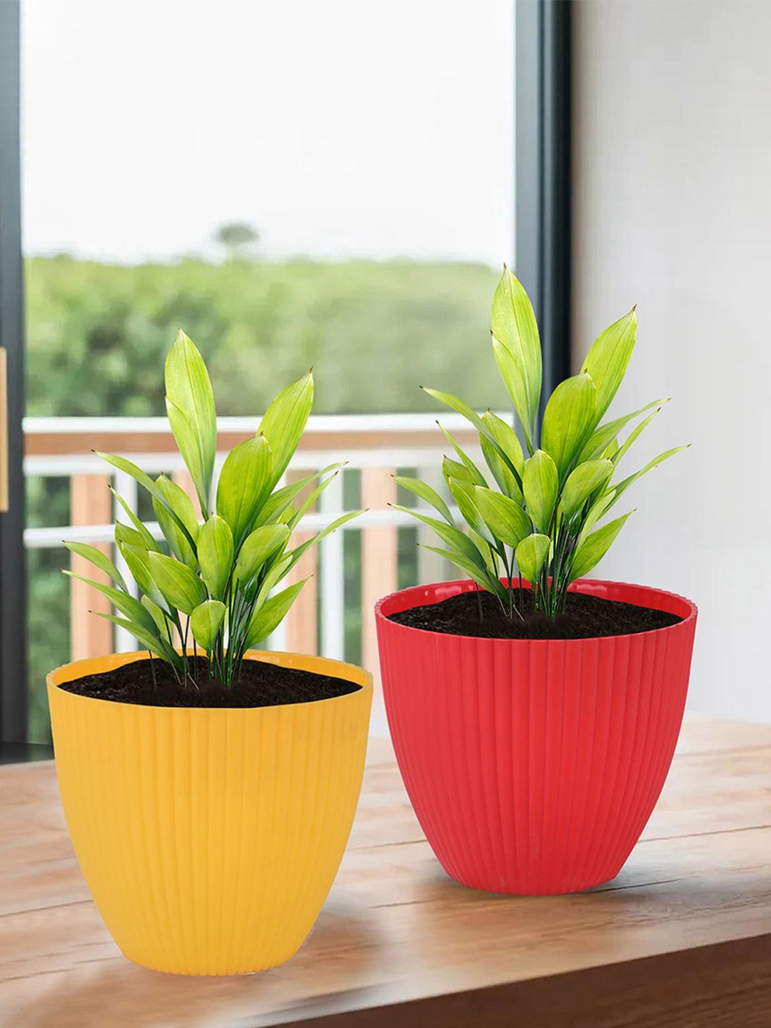 

Kuber Industries Yellow & Red 2 Pieces Textured Planters