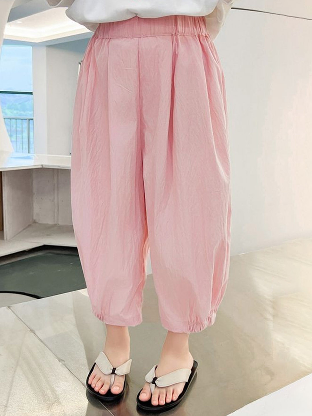 

LULU & SKY Girls Printed Loose Fit High-Rise Pleated Culottes Trousers, Pink