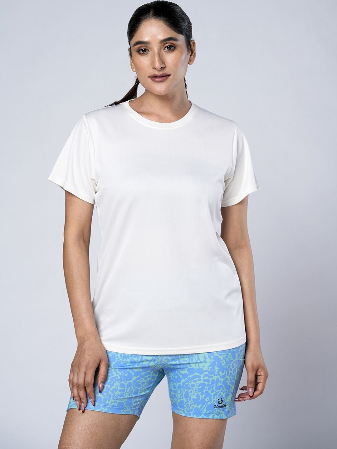 

UMILDO Round Neck Short Sleeves T-shirt With Shorts, White