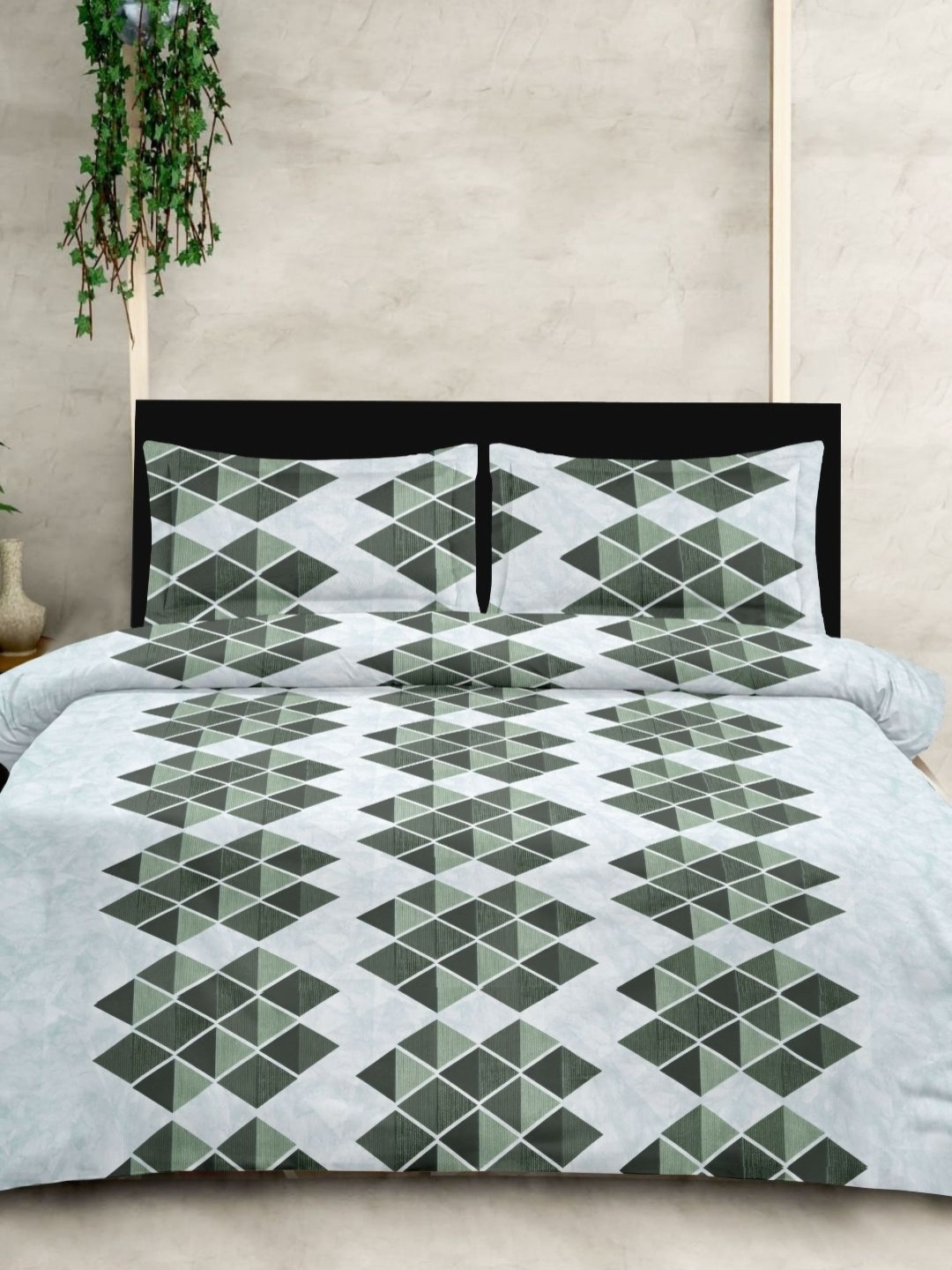 

Sleeping Owls-because your sleep matters Green Pure Cotton King Bedsheet Set 2.74m x 2.74m