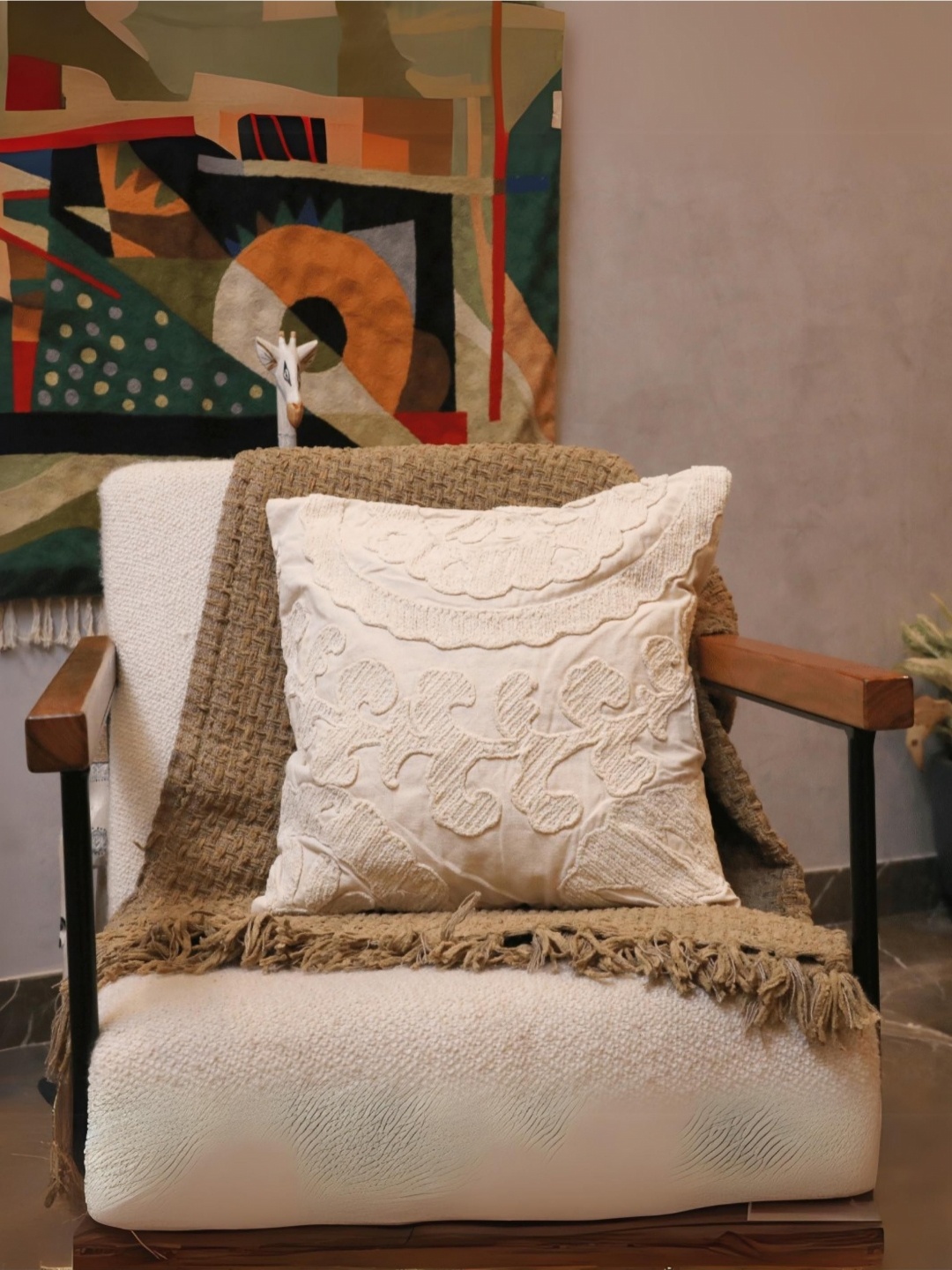 

LUSHLYF Elegant Floral Tufted Off White Floral Embroidered Cotton Square Cushion Cover