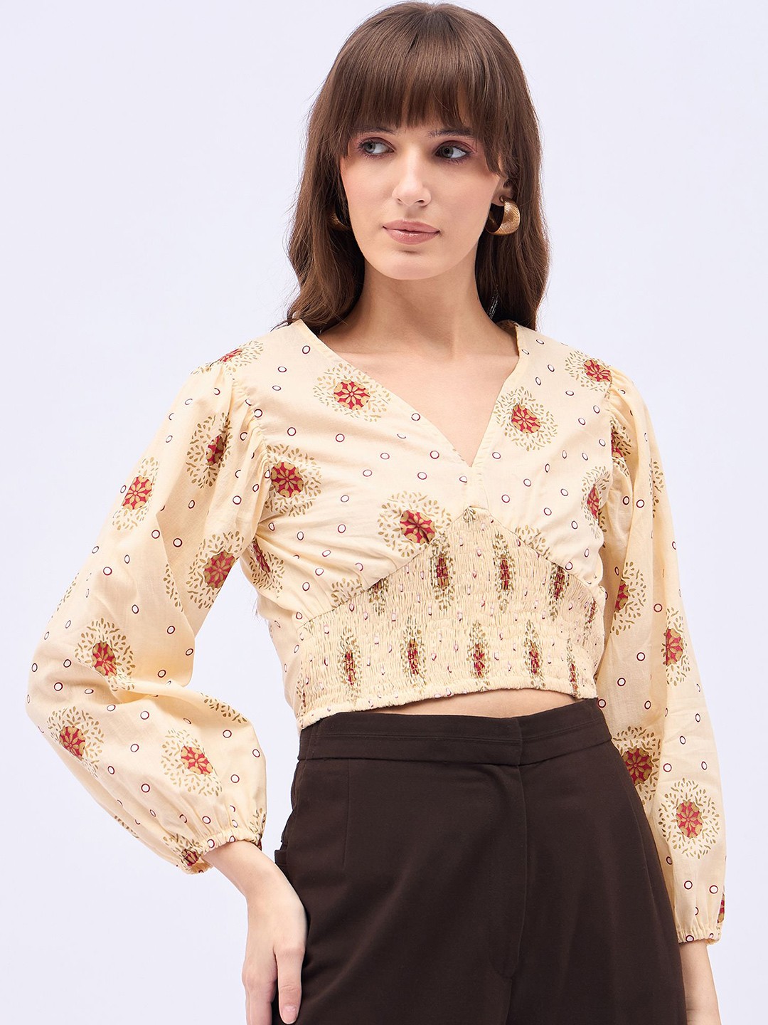 

DressBerry Women Printed Cotton V-Neck Casual Crop Top, Cream