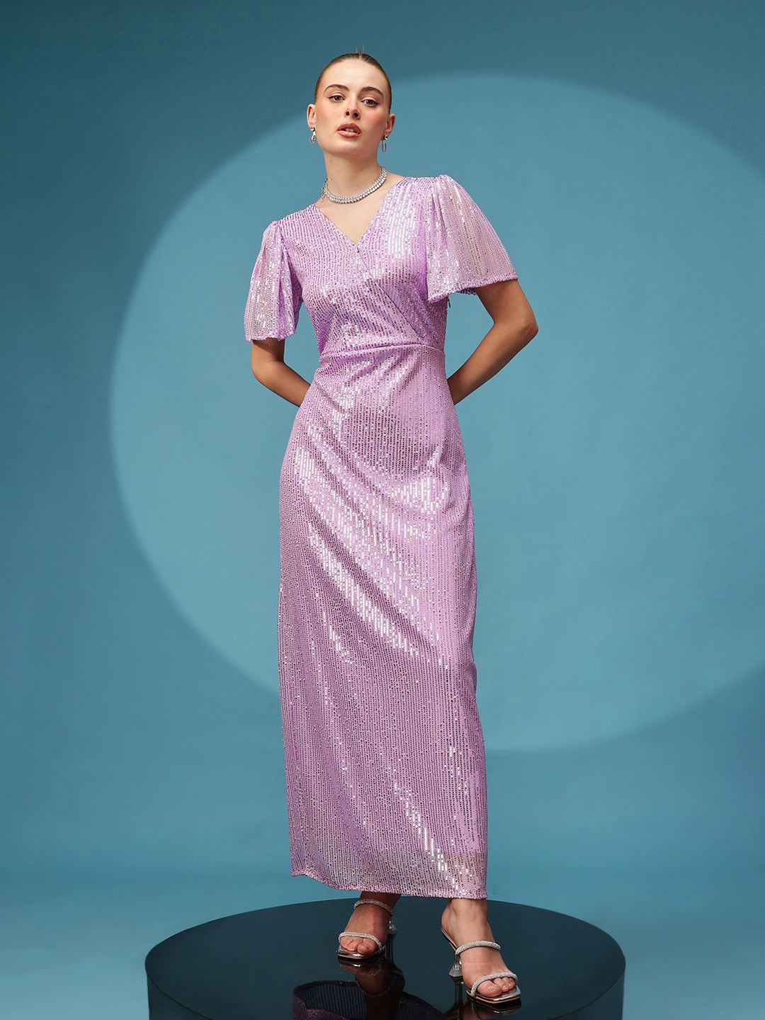 

The Roadster Lifestyle Co. Women Embellished V-Neck Maxi Dress, Pink