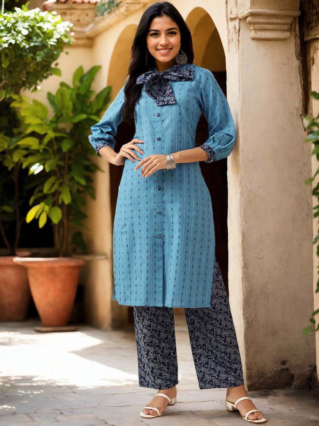 

Anouk Ethnic Motifs Woven Design Tie-Up Neck Straight Pure Cotton Kurta With Palazzos, Blue