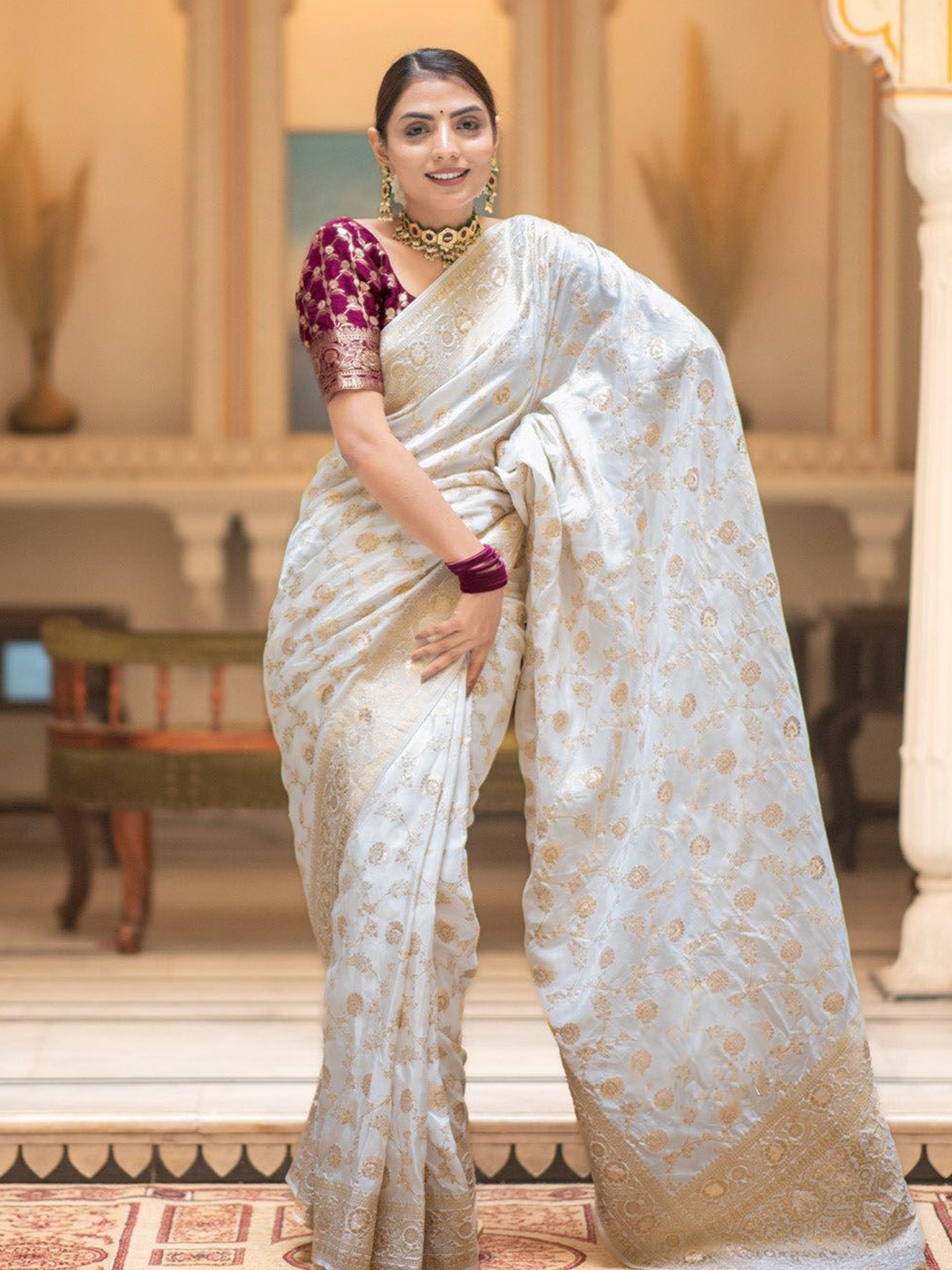

A TO Z CART Woven Design Zari Pure Silk Banarasi Saree, White