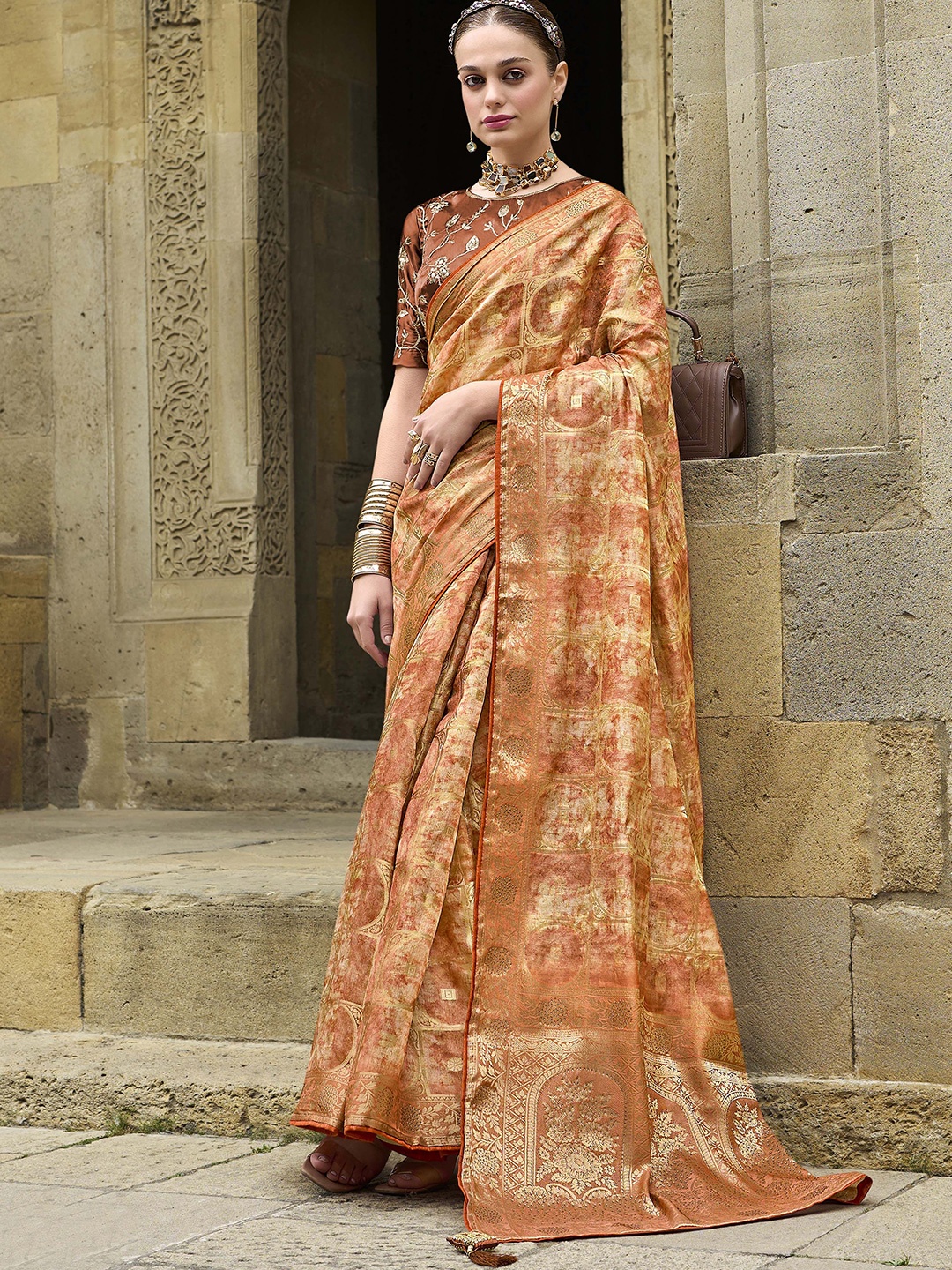 

Sangria Woven Design Saree With Blouse Piece, Orange