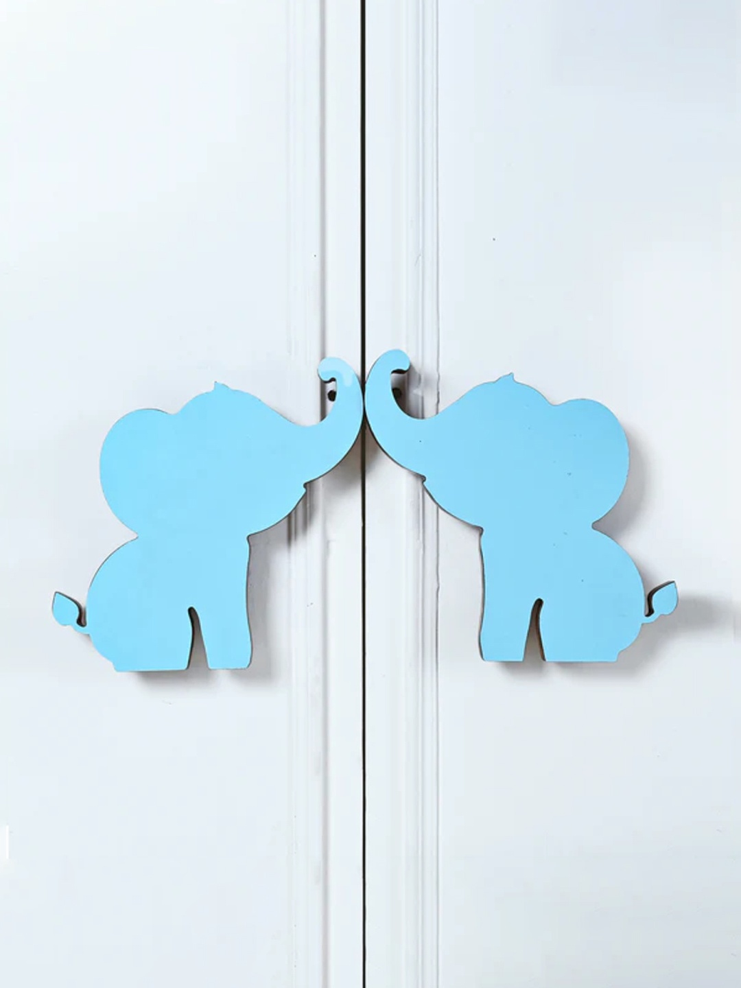 

Pinch of Pretty Blue 2 Pieces Wooden Elephant Laminate Cupboard Door Handles