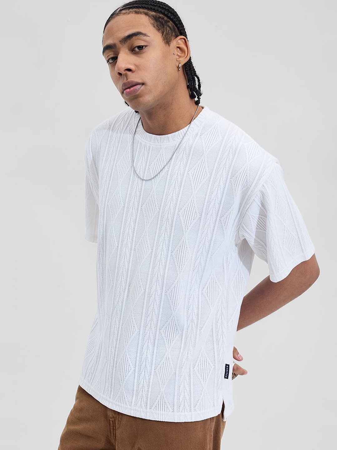 

Snitch Men Self Design Round Neck Oversized T-shirt, Off white