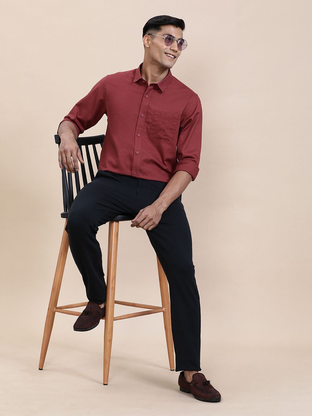 

Crocodile Men Pure Cotton Textured Full Sleeve Shirt, Red