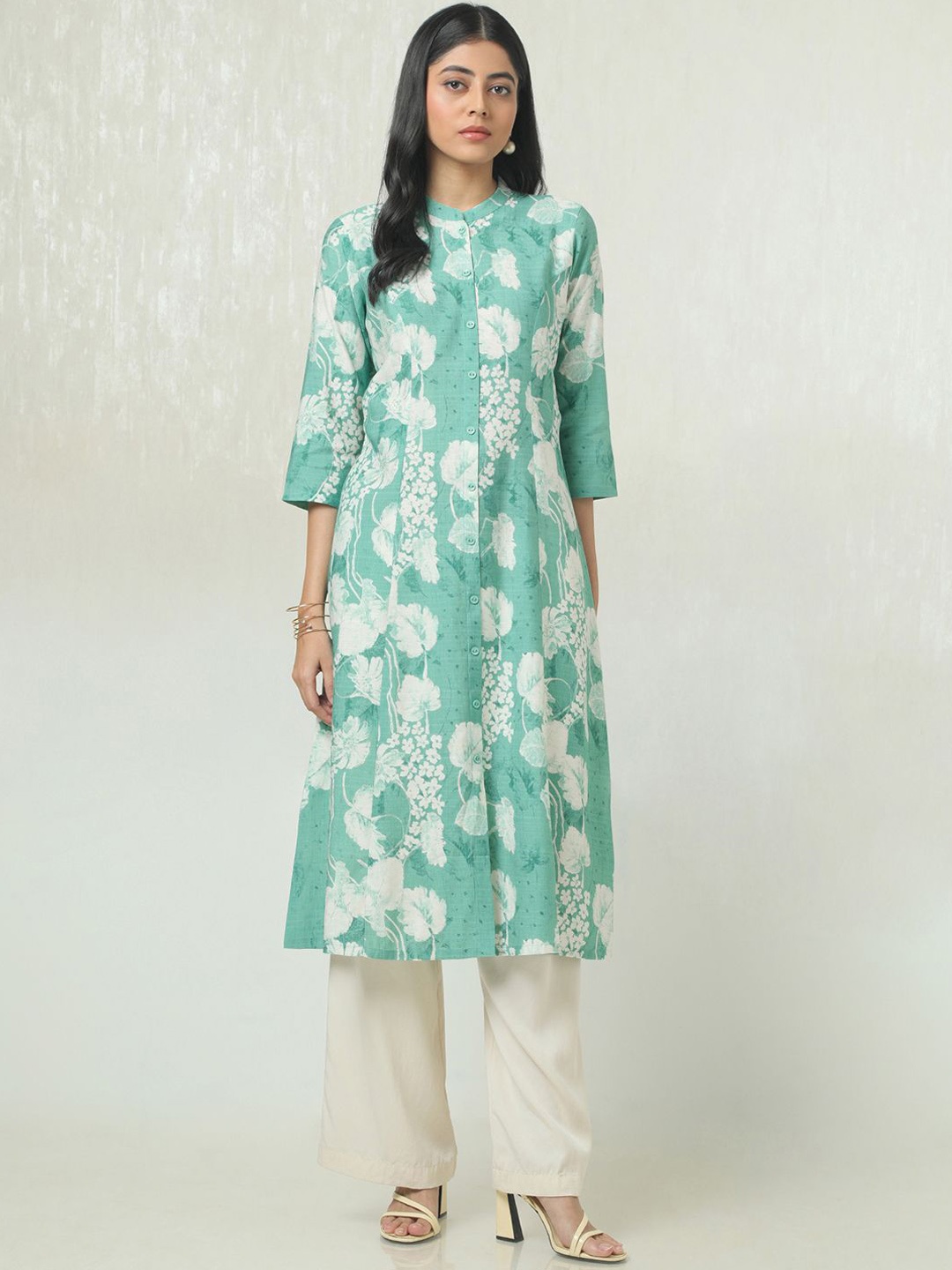 

Soch Floral Printed Mandarin Collar Muslin A-Line Kurta, Turquoise blue