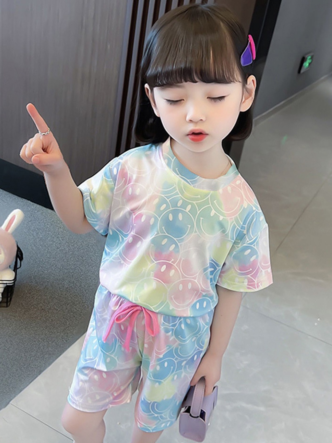 

LULU & SKY Girls Printed T-shirt With Shorts, Pink