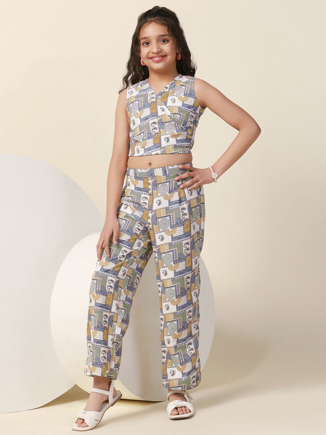 

YK Girls Paisley Printed V-Neck Sleeveless Top With Trousers, Blue