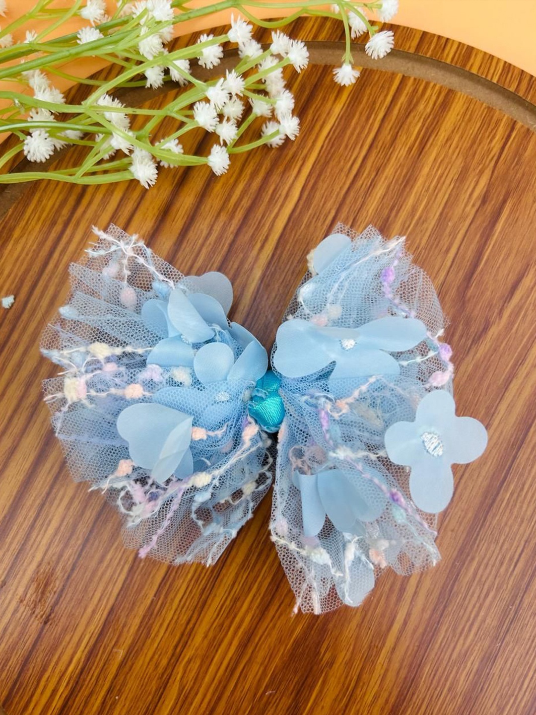 

Radhya Accessories Women Embellished Alligator Hair Clip, Blue