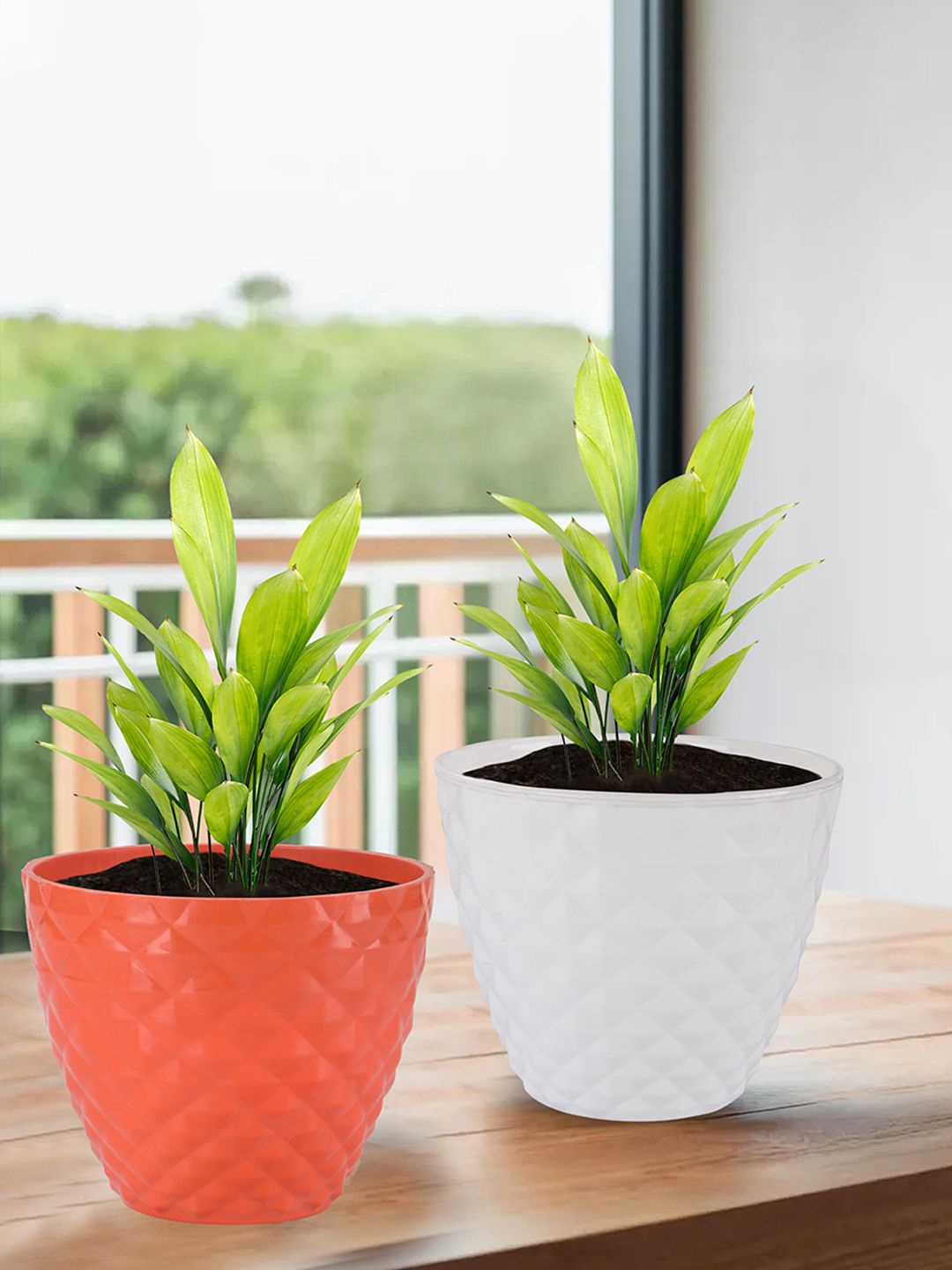 

Kuber Industries White & Orange 2 Pieces Textured Planters